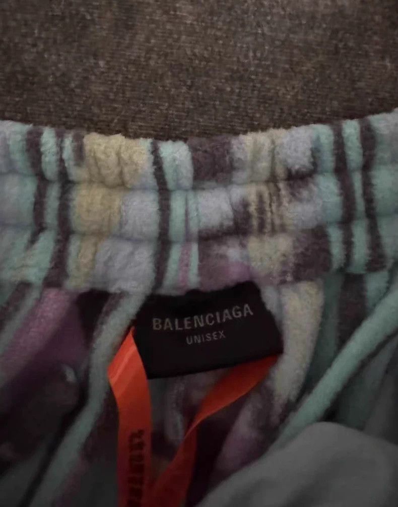 Balenciaga Balenciaga size XS Fleece Sweatpants Size US 27 - 3 Thumbnail