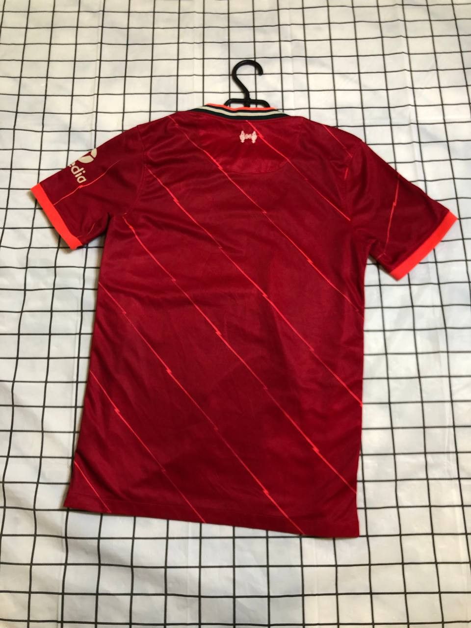 Nike Nike FC Liverpool 2021-22 Home Football Soccer Jersey Size US S / EU 44-46 / 1 - 16 Thumbnail