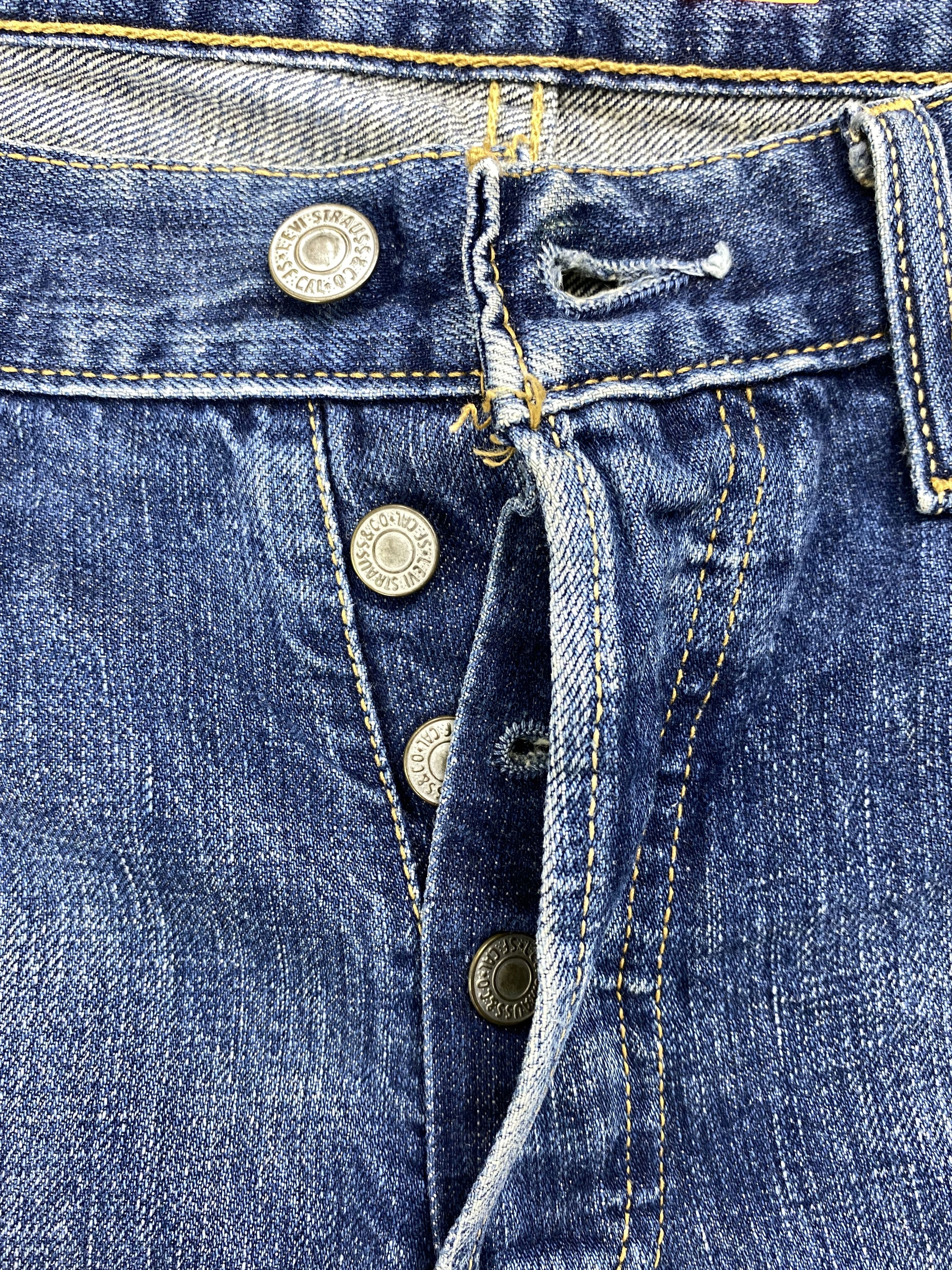 Levi's Blue Distressed Vintage Levi's 501 31x31.5 Denim -JN1190 Size US 31 - 6 Thumbnail