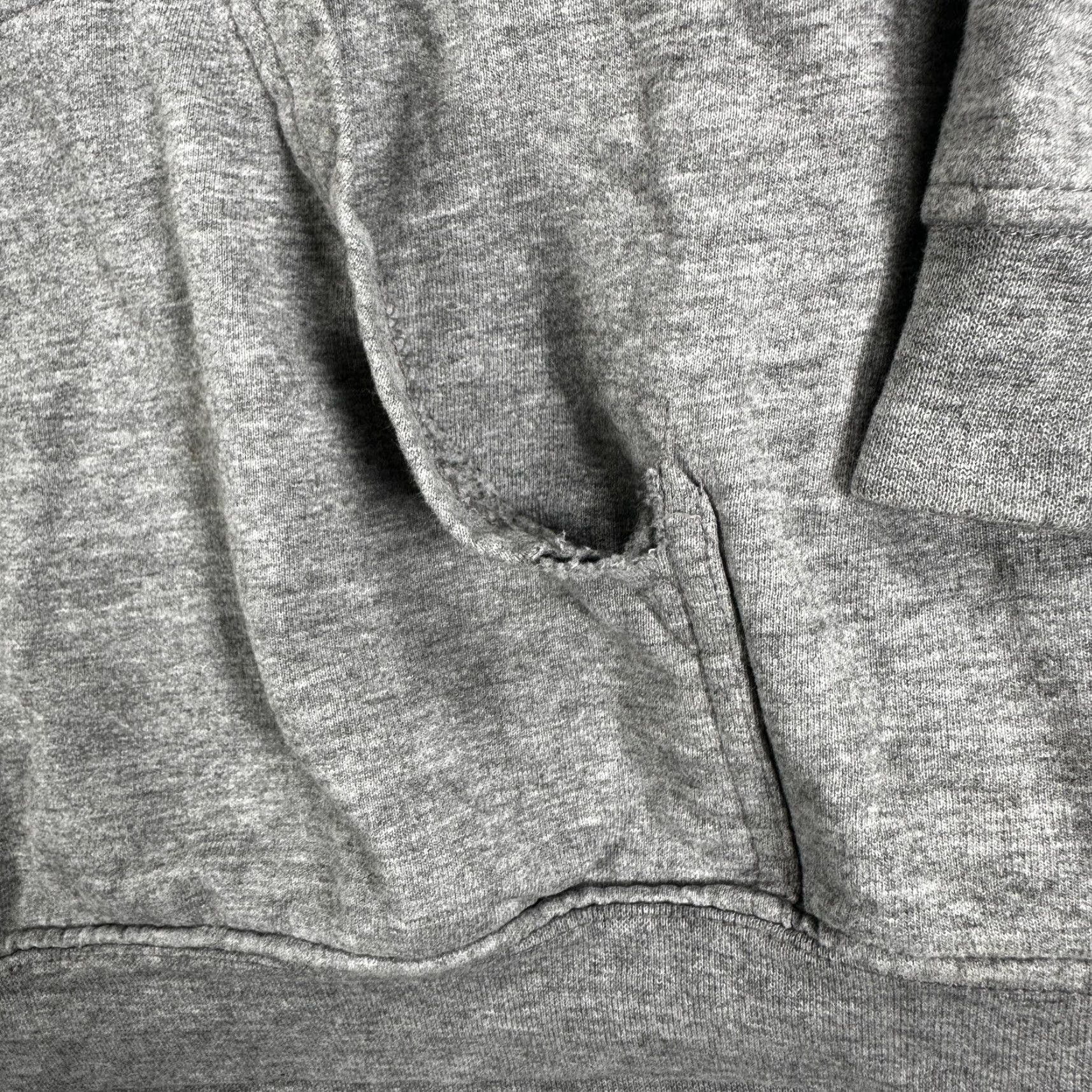 Logo 7 Mopar Hoodie Mens Small Gray Fleece Pullover Logo Graphic Sweatshirt Crew Neck Pockets Size US S / EU 44-46 / 1 - 4 Thumbnail