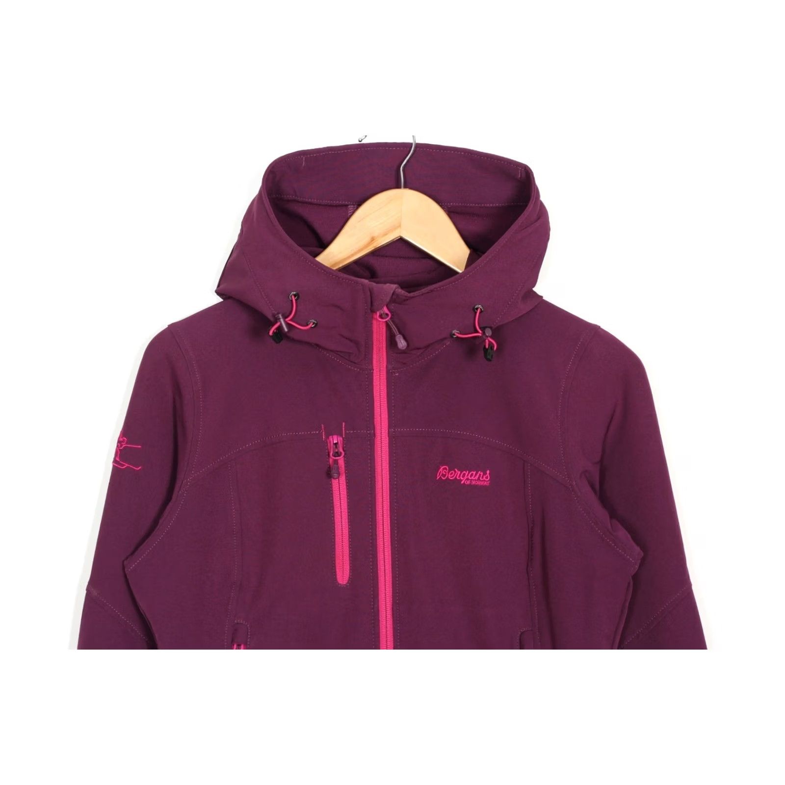 Vintage BERGANS OF NORWAY KJERAG LADY Soft Shell Hooded Jacket Women Size S Purple Hooded All Seasons Regular Jacket Mens Womens Size S / US 4 / IT 40 - 3 Thumbnail