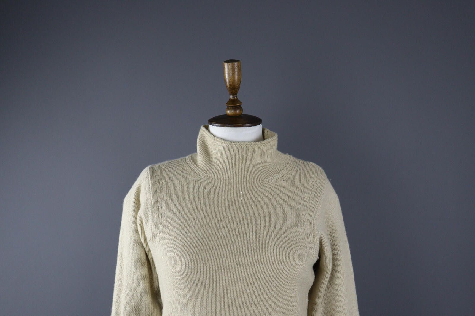Longines Ladies Longhin Wool Cashmere Soft Knit Casual Sweater Size M / US 6-8 / IT 42-44 - 2 Thumbnail
