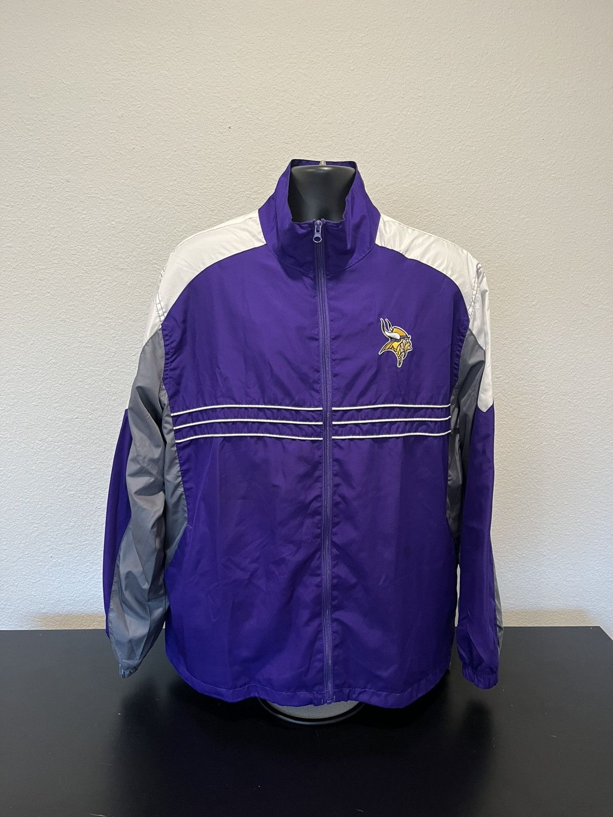 NFL Minnesota Vikings jacket windbreaker nfl y2k Size US XL / EU 56 / 4 - 1 Thumbnail