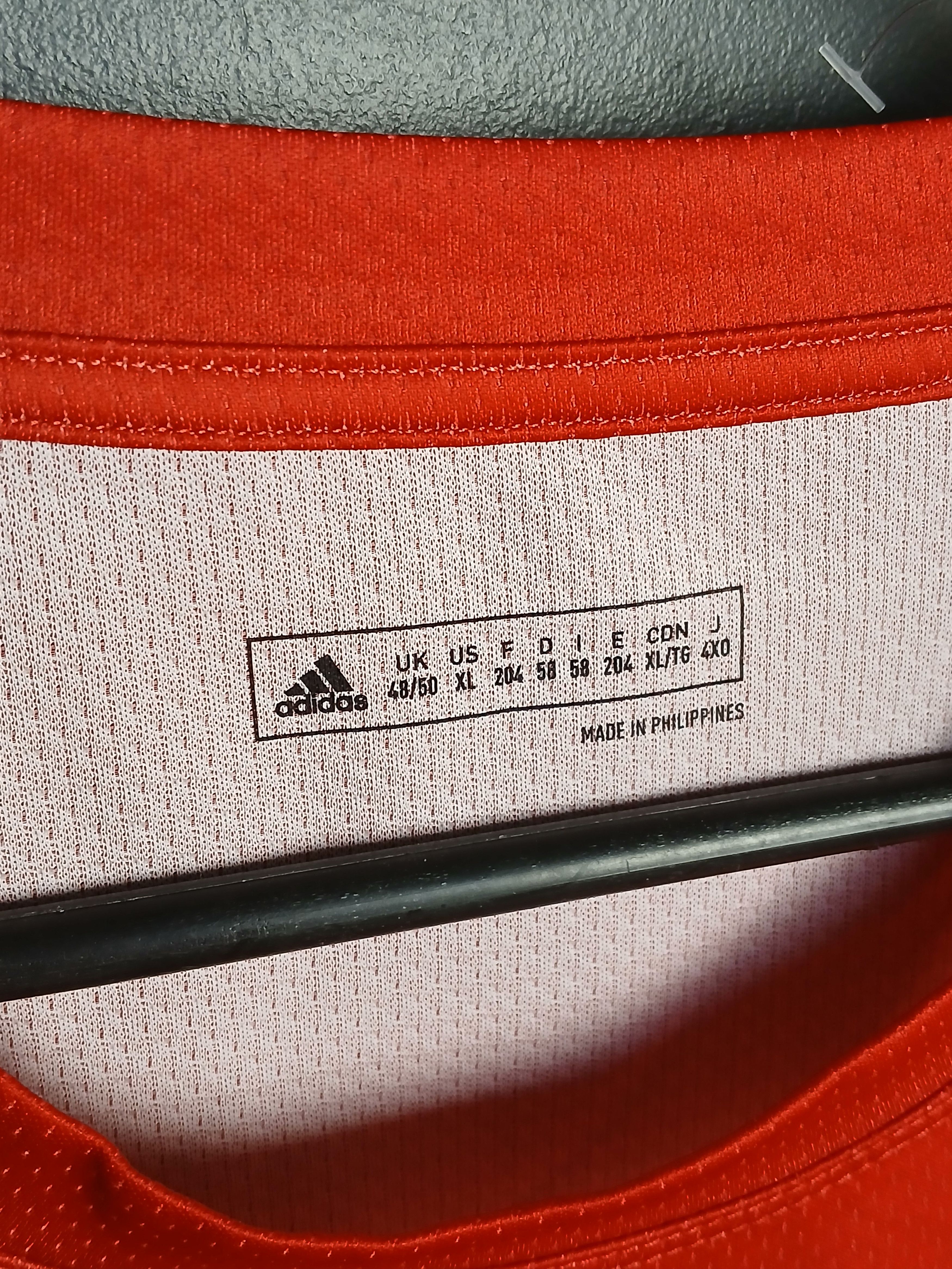Adidas Adidas T-Shirt Size US XL / EU 56 / 4 - 6 Thumbnail