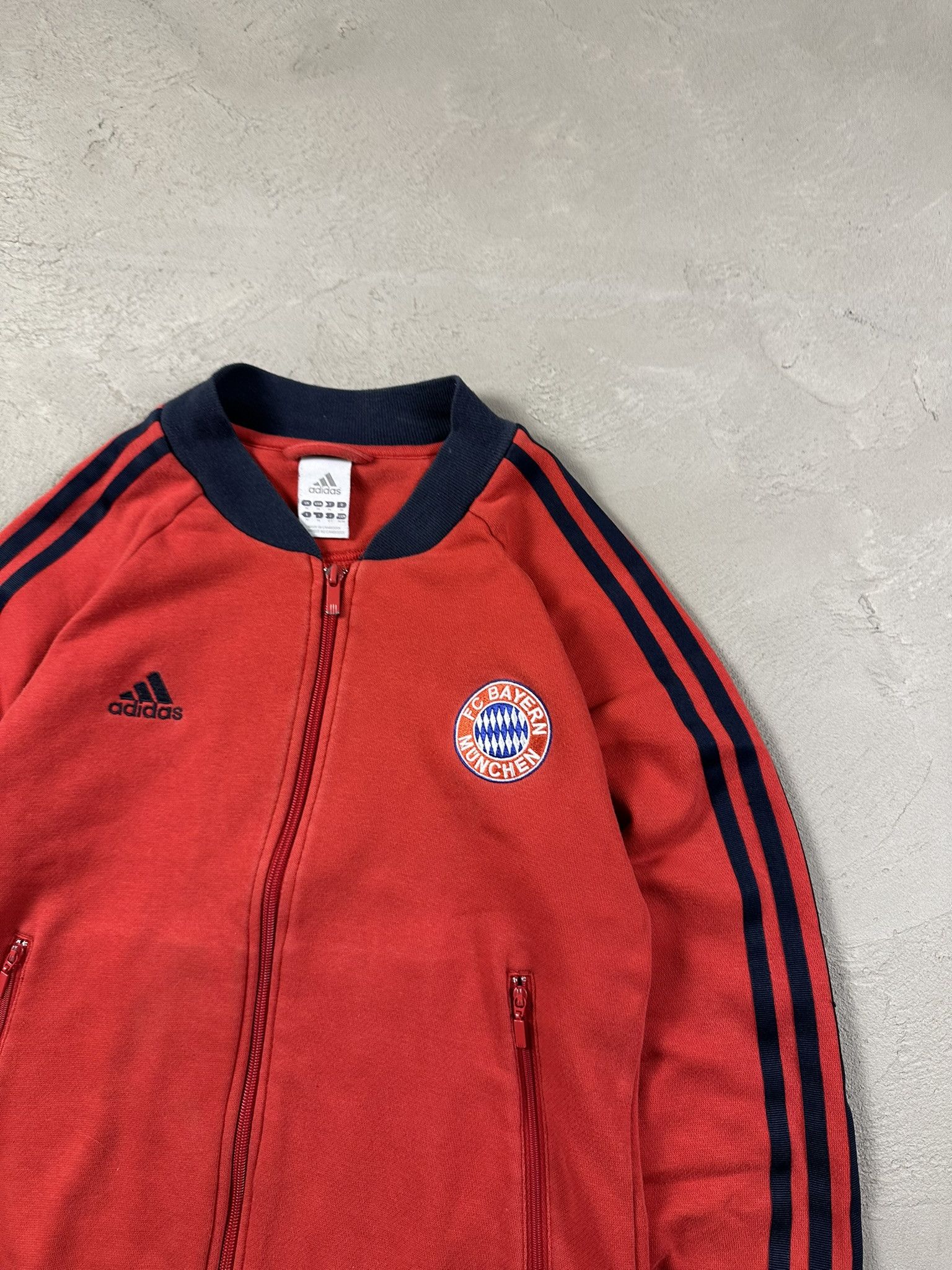 Adidas 00s Vintage Adidas Bayern Munich Zip Sweatshirt Y2k Size M / US 6-8 / IT 42-44 - 7 Thumbnail