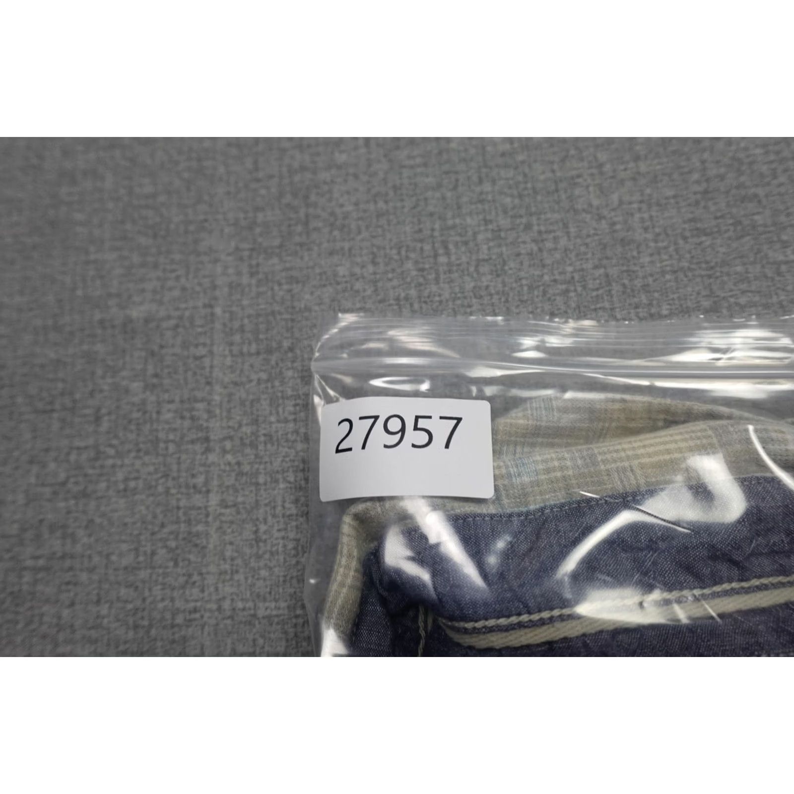 Carbon2Cobalt Carbon2Cobalt Shirt Mens M Gray Blue Plaid Long Sleeve Button Up Cotton Size US M / EU 48-50 / 2 - 8 Thumbnail