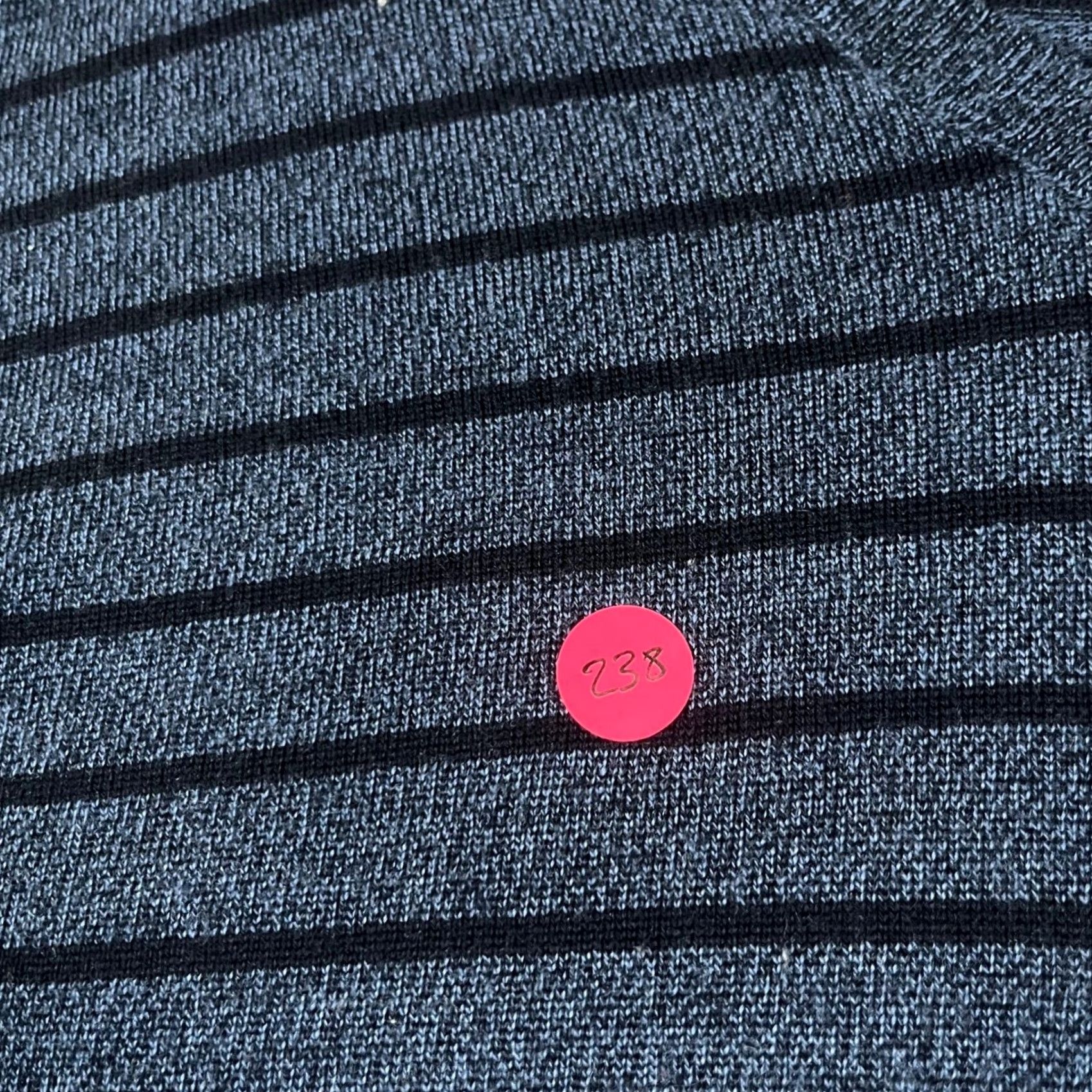 Banana Republic Banana Republic Baruffa Blue Striped Italian Merino Wool V-Neck Sweater Mens XL Size US XL / EU 56 / 4 - 6 Thumbnail