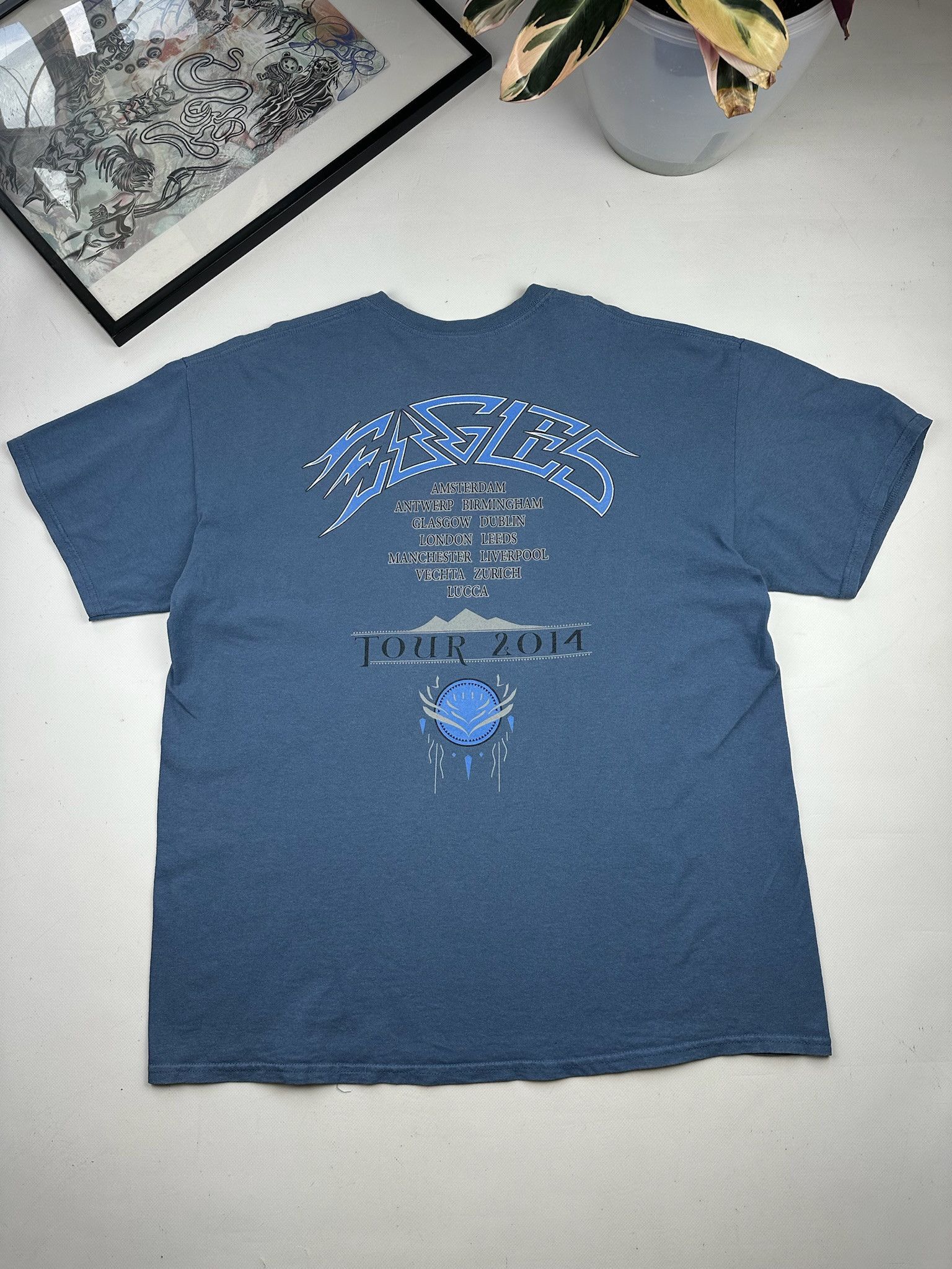 Band Tees VINTAGE EAGLES BAND HOTEL CALIFORNIA TEE Size US XL / EU 56 / 4 - 4 Thumbnail