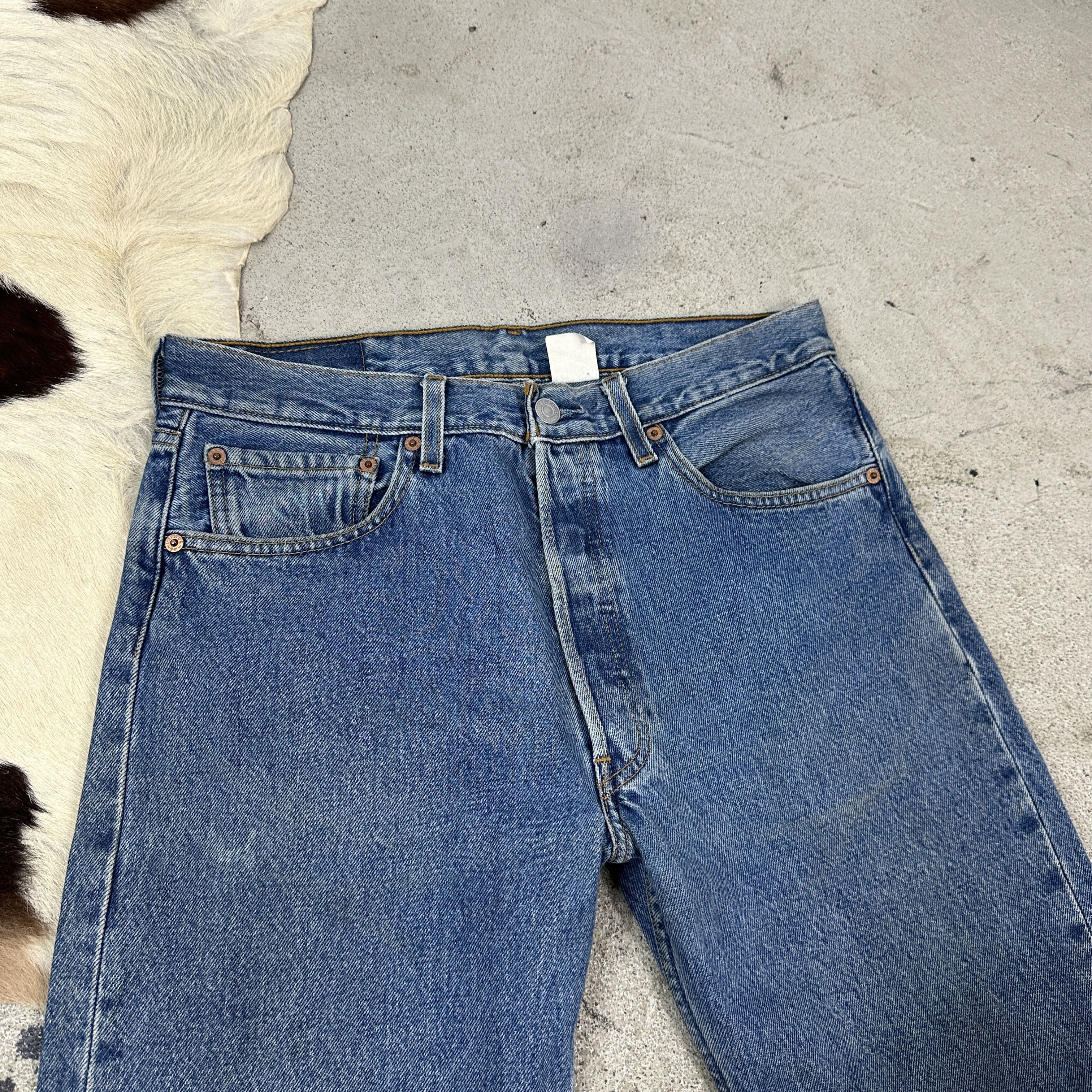 Levi's × Vintage Vintage Denim Y2K Streetwear Casual Levi’s 501 90s Jeans Size US 32 / EU 48 - 5 Thumbnail