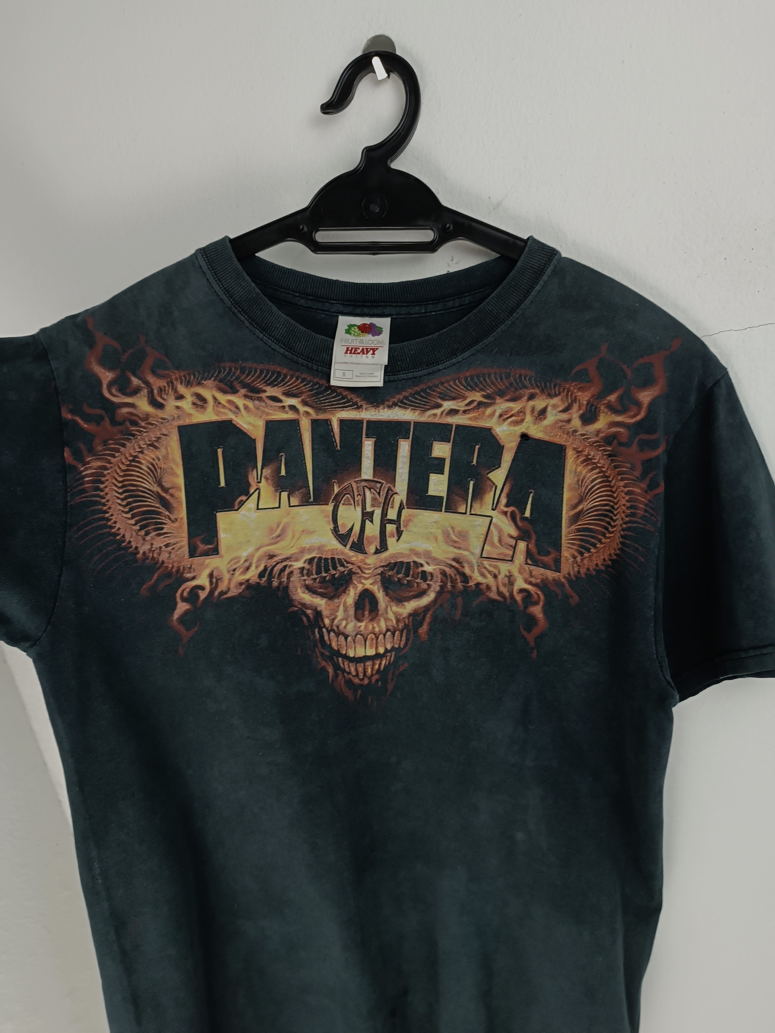 Band Tees THRASHED FADED VINTAGE 2000s PANTERA COWBOYS FROM HELL TEE Size US S / EU 44-46 / 1 - 10 Thumbnail