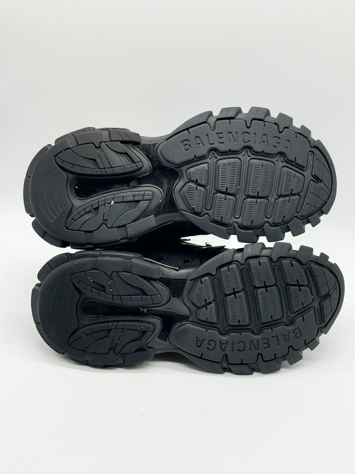 Balenciaga Size 10 - Balenciaga Track LED Sneaker Black Size US 10 / EU 43 - 6 Thumbnail