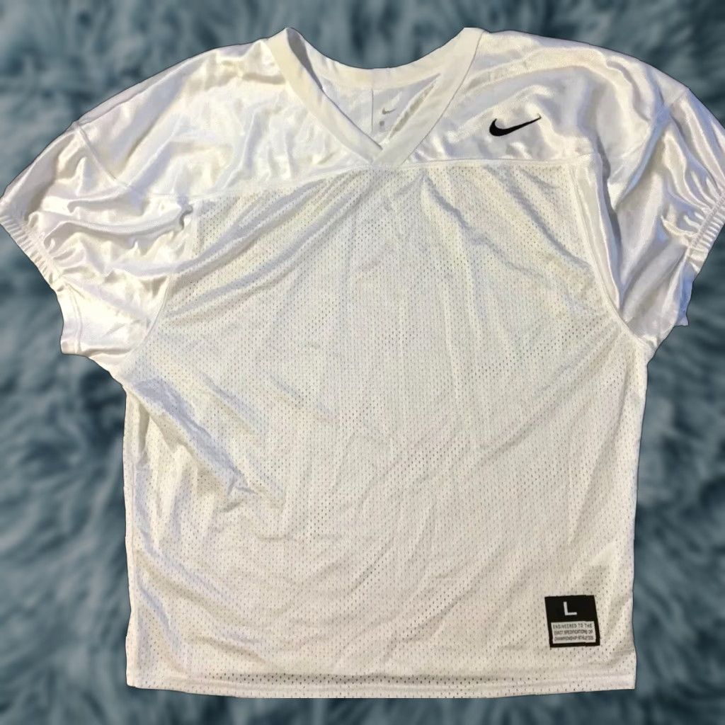 Nike Nike Team Blank Football Jersey L Men White 90s Striped V-Neck Activewear Short Sleeve Shirt Bears Raiders 49ers Size US L / EU 52-54 / 3 - 1 Thumbnail