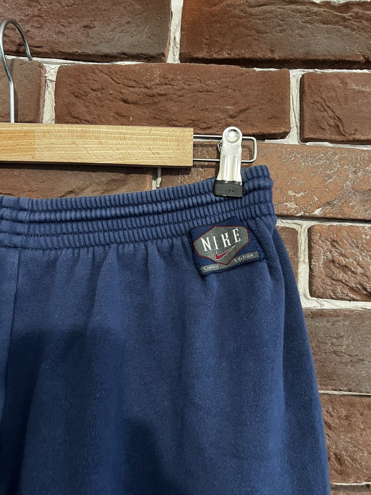 Nike Rare 90s Vintage Nike Swoosh Logo Sweat Set Pants Crewneck L Size US L / EU 52-54 / 3 - 8 Thumbnail