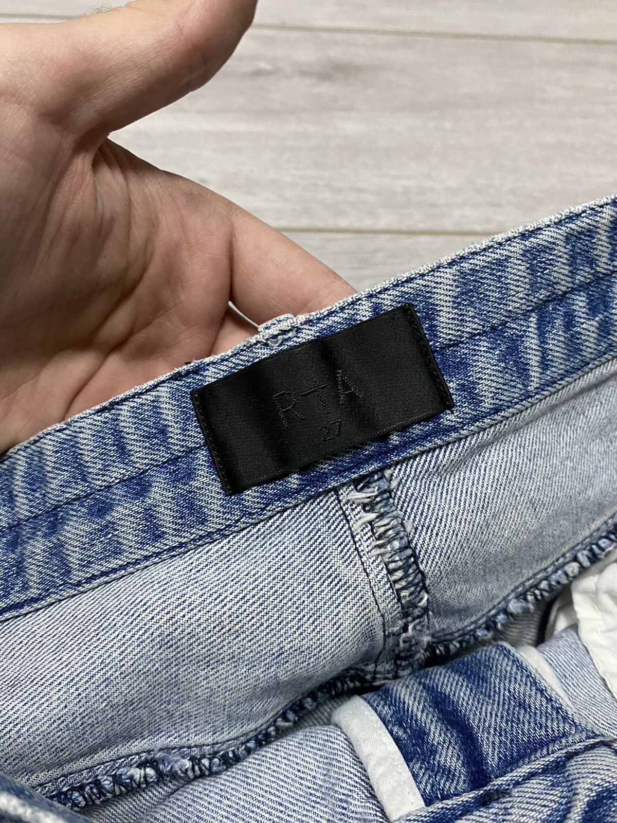 Vintage Rta buttons RARE vintage jeans Size US 31 - 7 Thumbnail