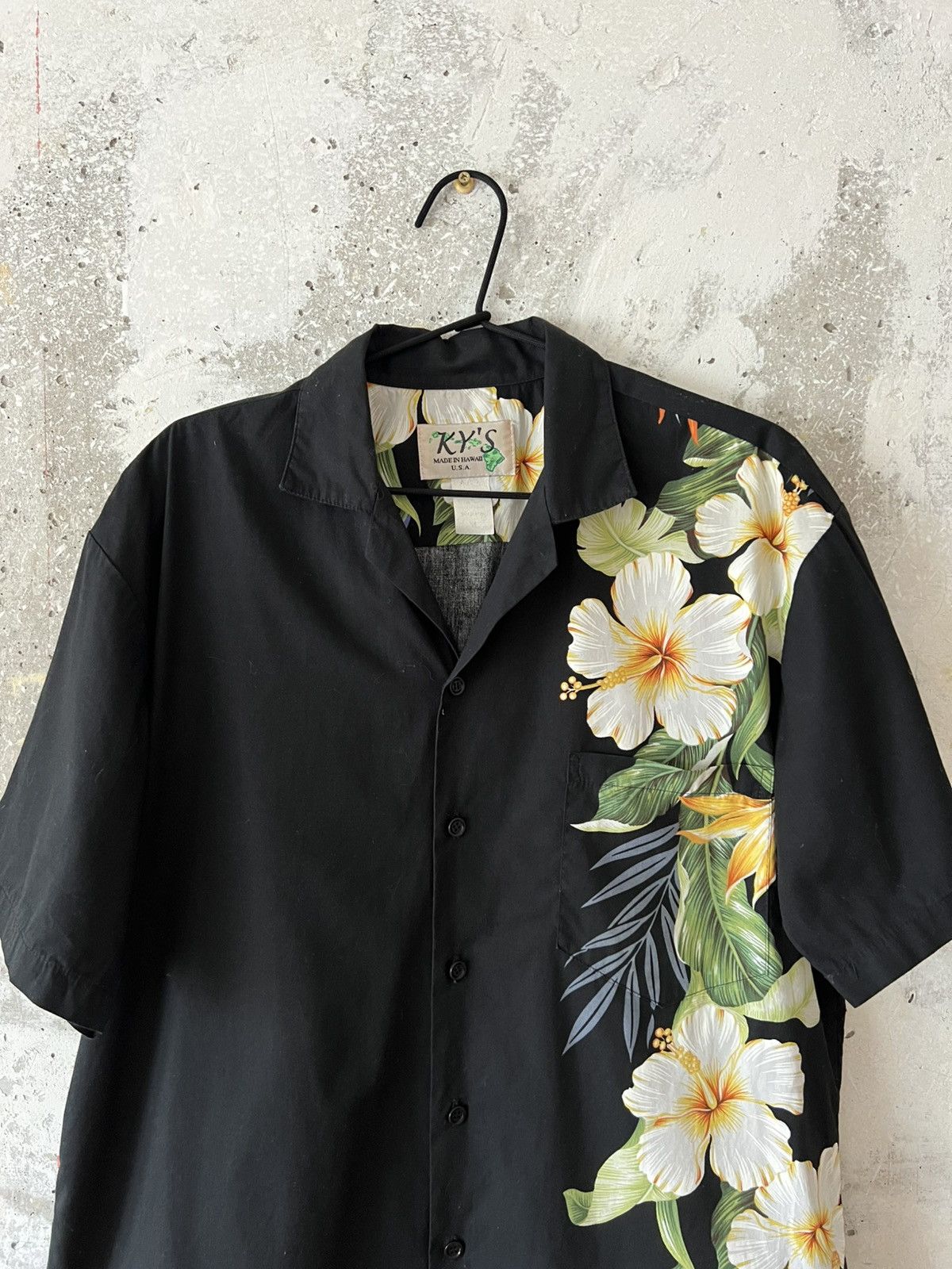 Vintage 90S KYS Crazy Big Logo Floral Hawaiian Style Button Up Shirt Size US M / EU 48-50 / 2 - 7 Thumbnail