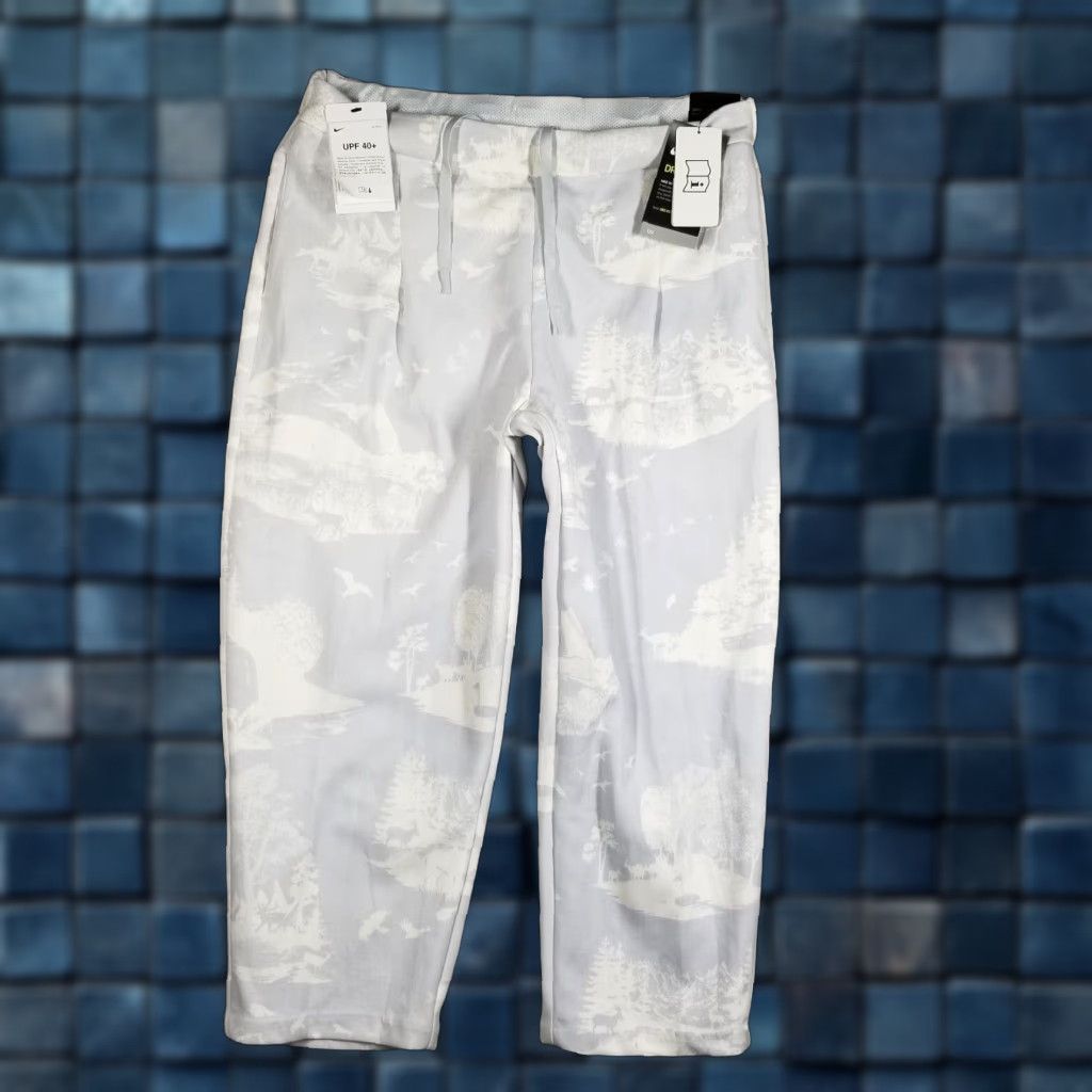 Nike Nike Women's Cropped Tapered Pants M White UV Golf Activewear Casual Sports Size 32" / US 10 / IT 46 - 1 Thumbnail