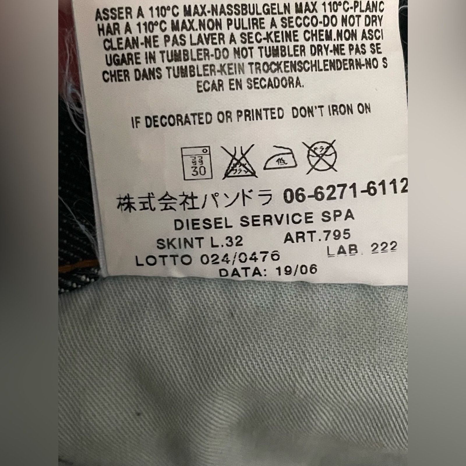 Diesel Diesel Skint Button Fly Straight Leg Jeans Men 28 Size US 28 / EU 44 - 9 Thumbnail