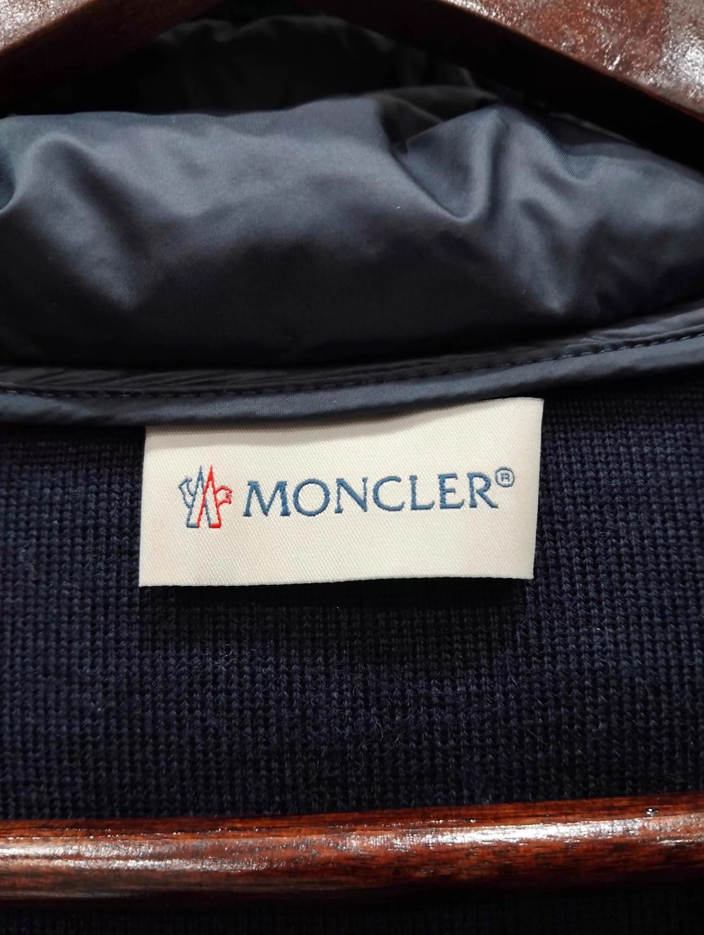Moncler Moncler Women's Colorblock Knit Down Hooded Coat M 95New Size M / US 6-8 / IT 42-44 - 4 Thumbnail