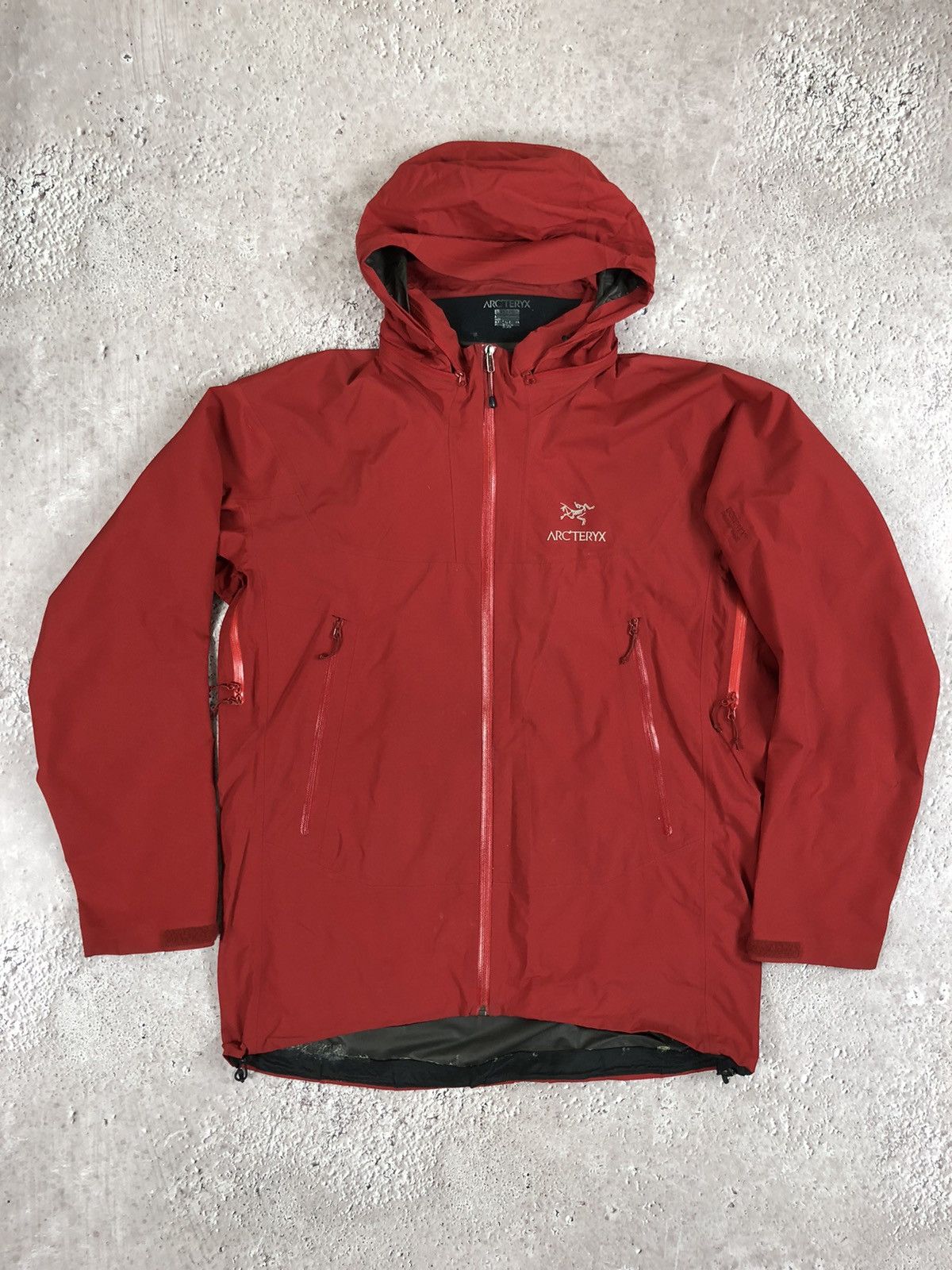 Image of Arcteryx Gore Tex Ski Jacket in Red, Men's (Size XL)