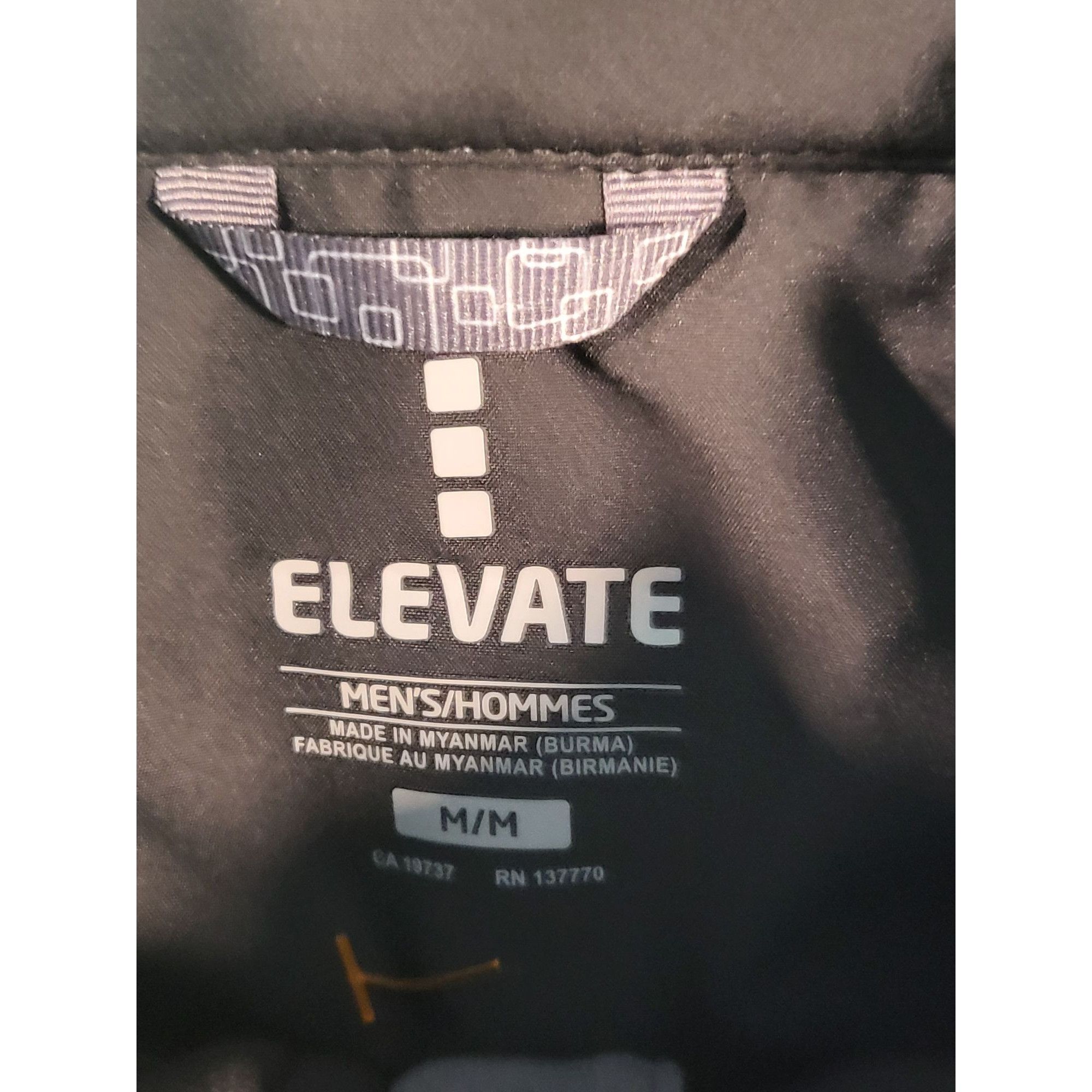 Other Elevate Maxson Union Pacific Softshell Jacket Men Sz M Build Size US M / EU 48-50 / 2 - 6 Thumbnail