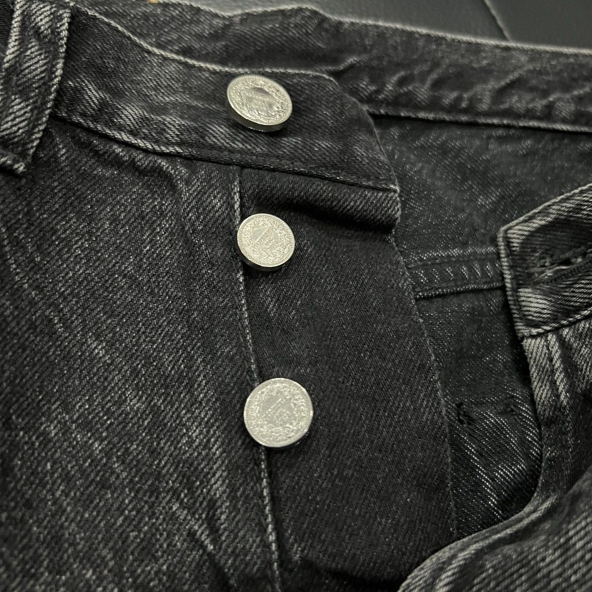 Vetements Vetements SS20 Side-Zip Washed Denim Jeans Size US 28 / EU 44 - 12 Thumbnail