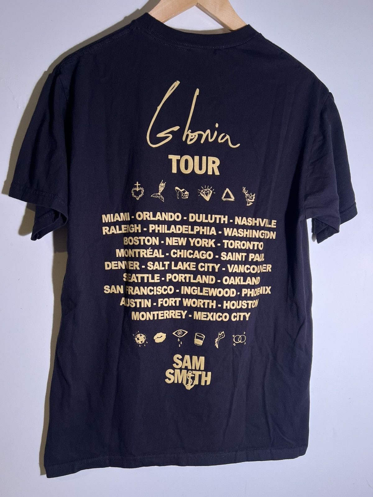 Vintage 2023 Sam Smith Gloria Pop Singer Artist Retro Music T Shirt Size US M / EU 48-50 / 2 - 2 Thumbnail