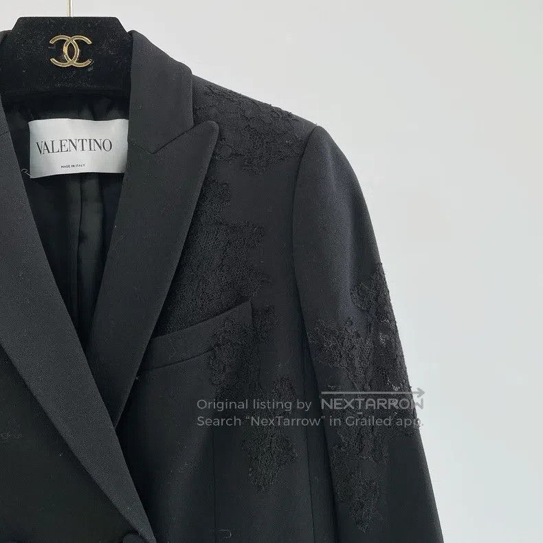 Valentino Valentino Black lace blazer Size S / US 4 / IT 40 - 3 Thumbnail
