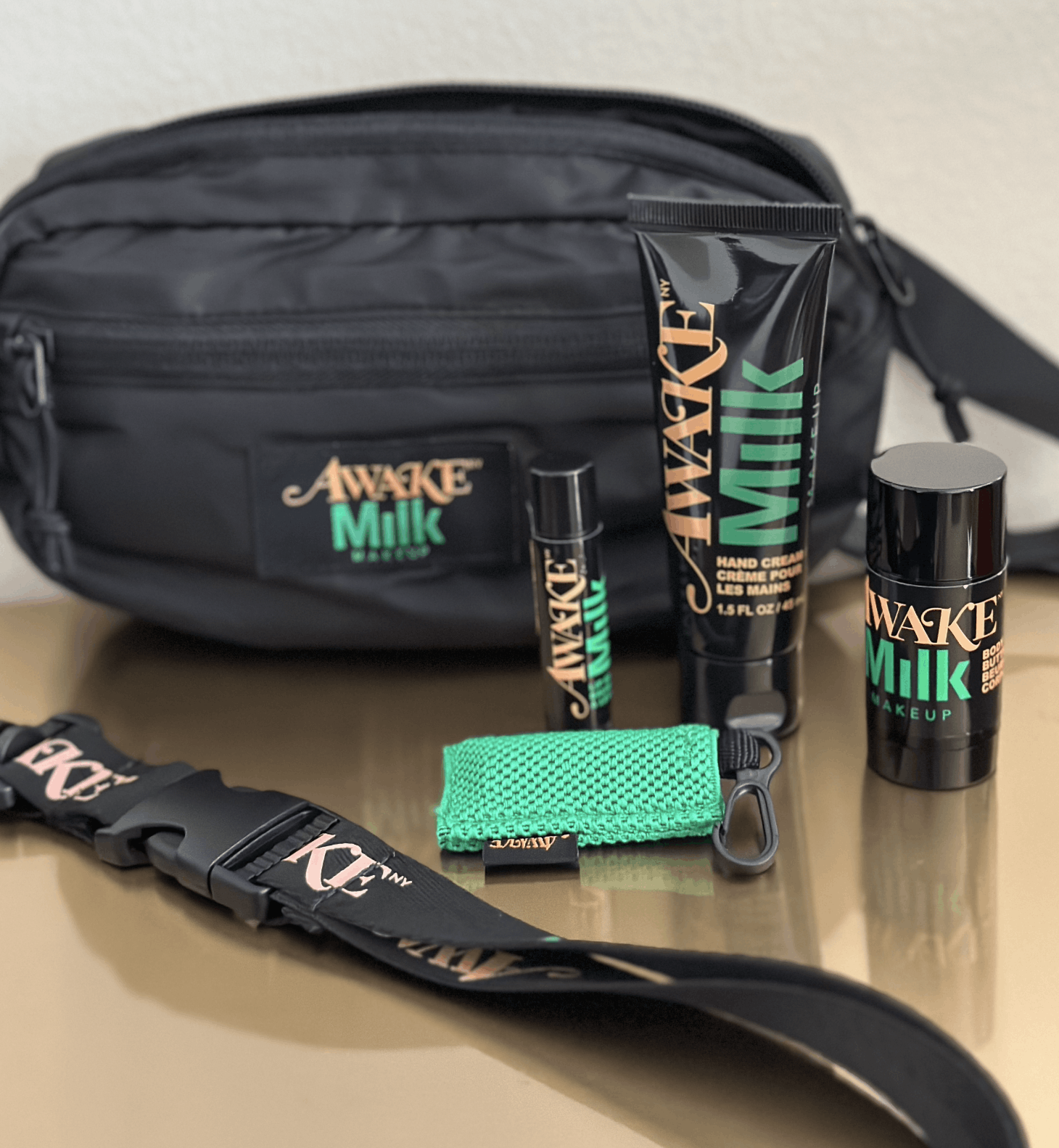 Awake NY Awake NY x Milk Makeup Utility Bag & Skincare Kit Size ONE SIZE - 5 Thumbnail
