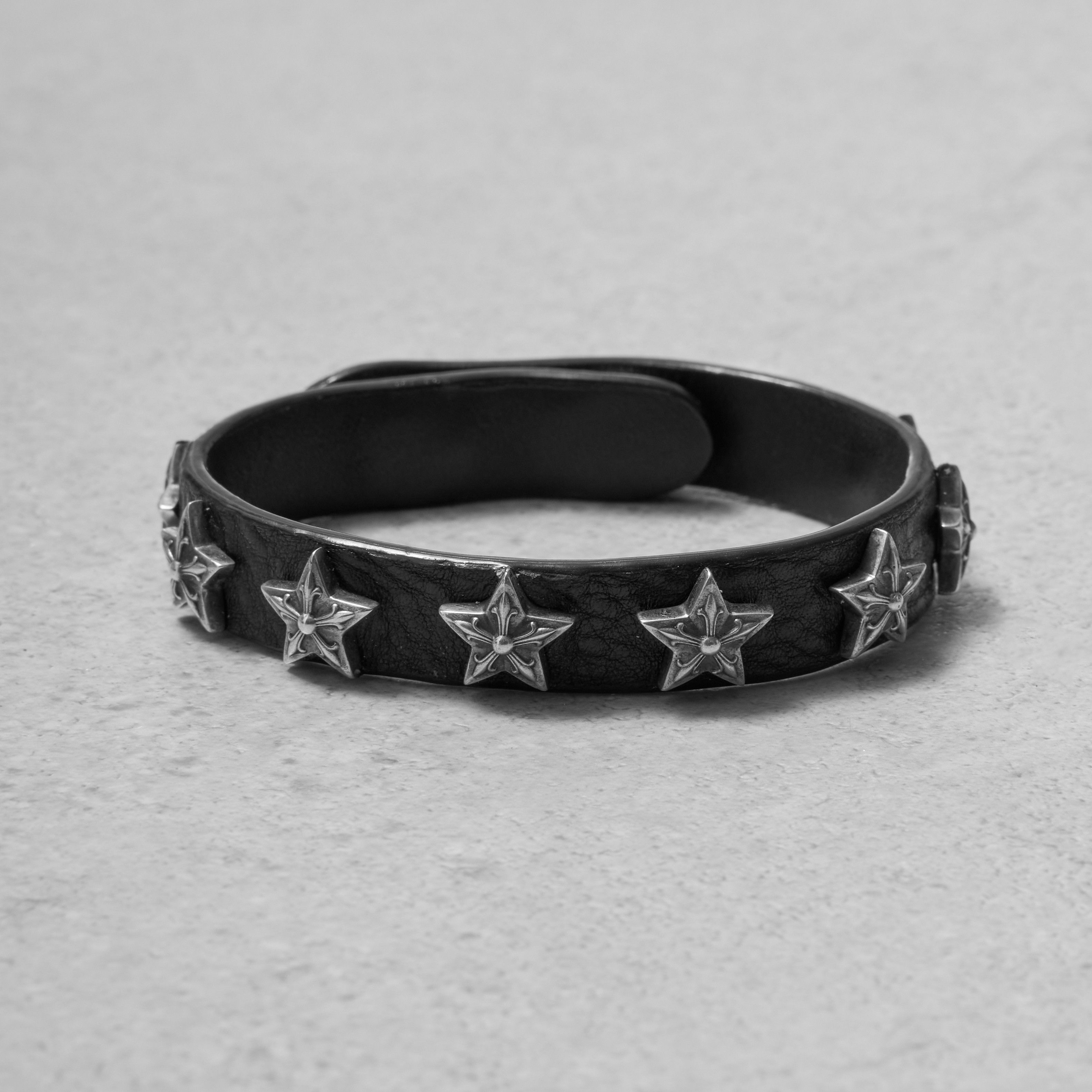 Chrome Hearts CHROME HEARTS 2 BTTN/ 2 SNAP Star Silver Bracelet Size ONE SIZE - 1 Thumbnail