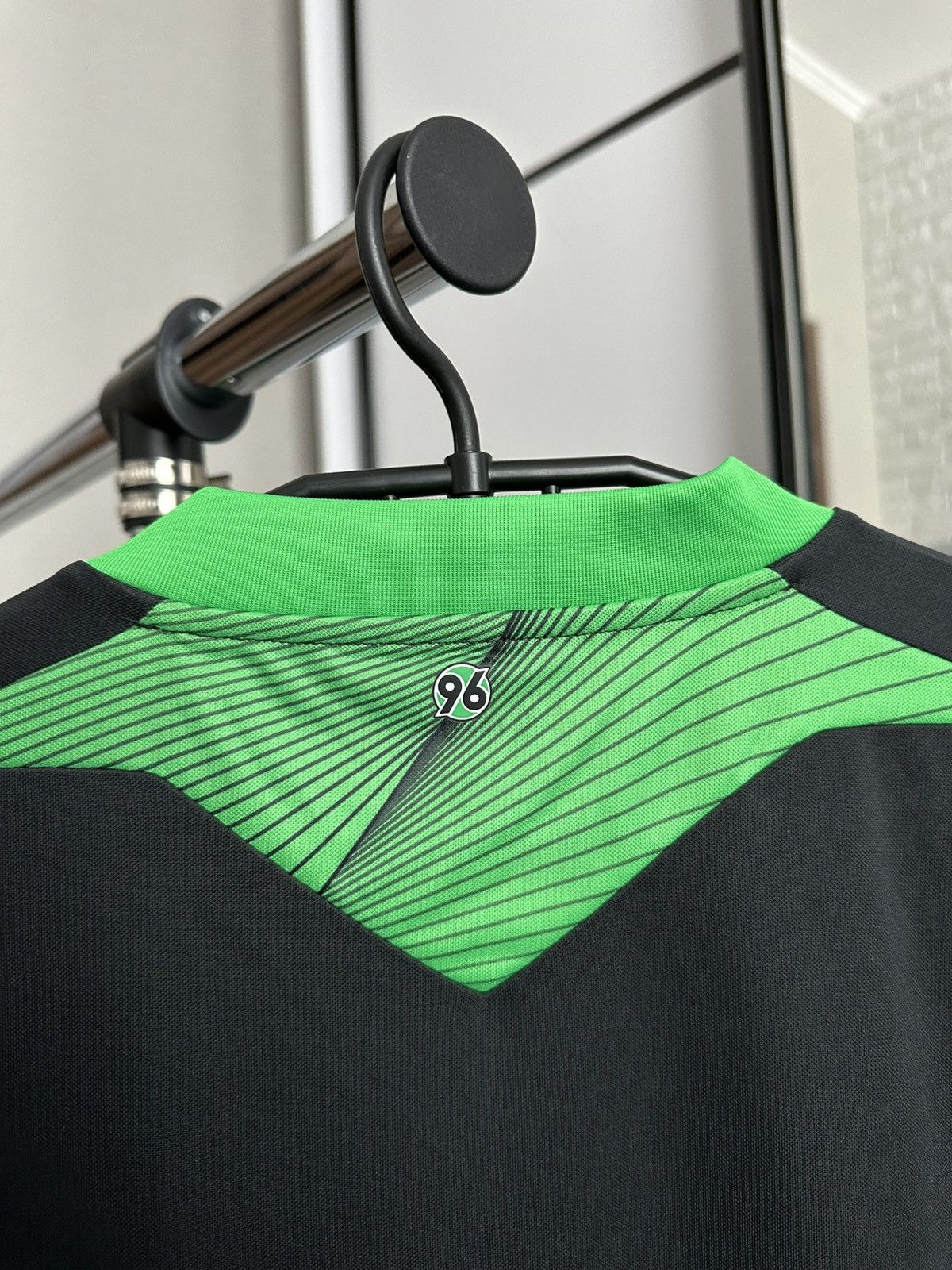 Other 2016/2017 Hannover 96 Jako Soccer Jersey T-Shirt Size US S / EU 44-46 / 1 - 7 Thumbnail