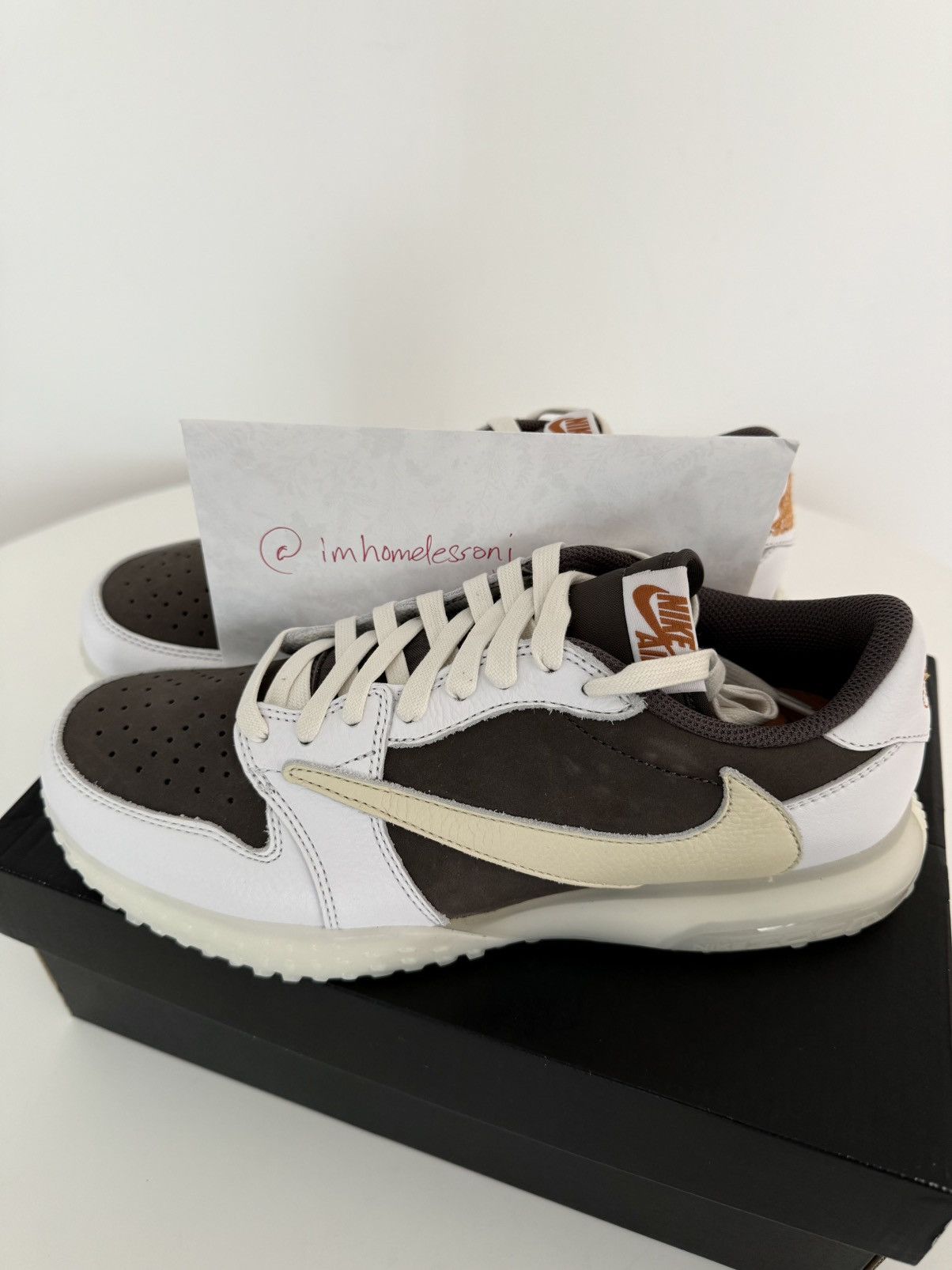 Jordan Brand × Travis Scott Travis Scott x Air Jordan 1 Low Turf "Reverse Mocha" Sample Size US 8 / EU 41 - 1 Thumbnail