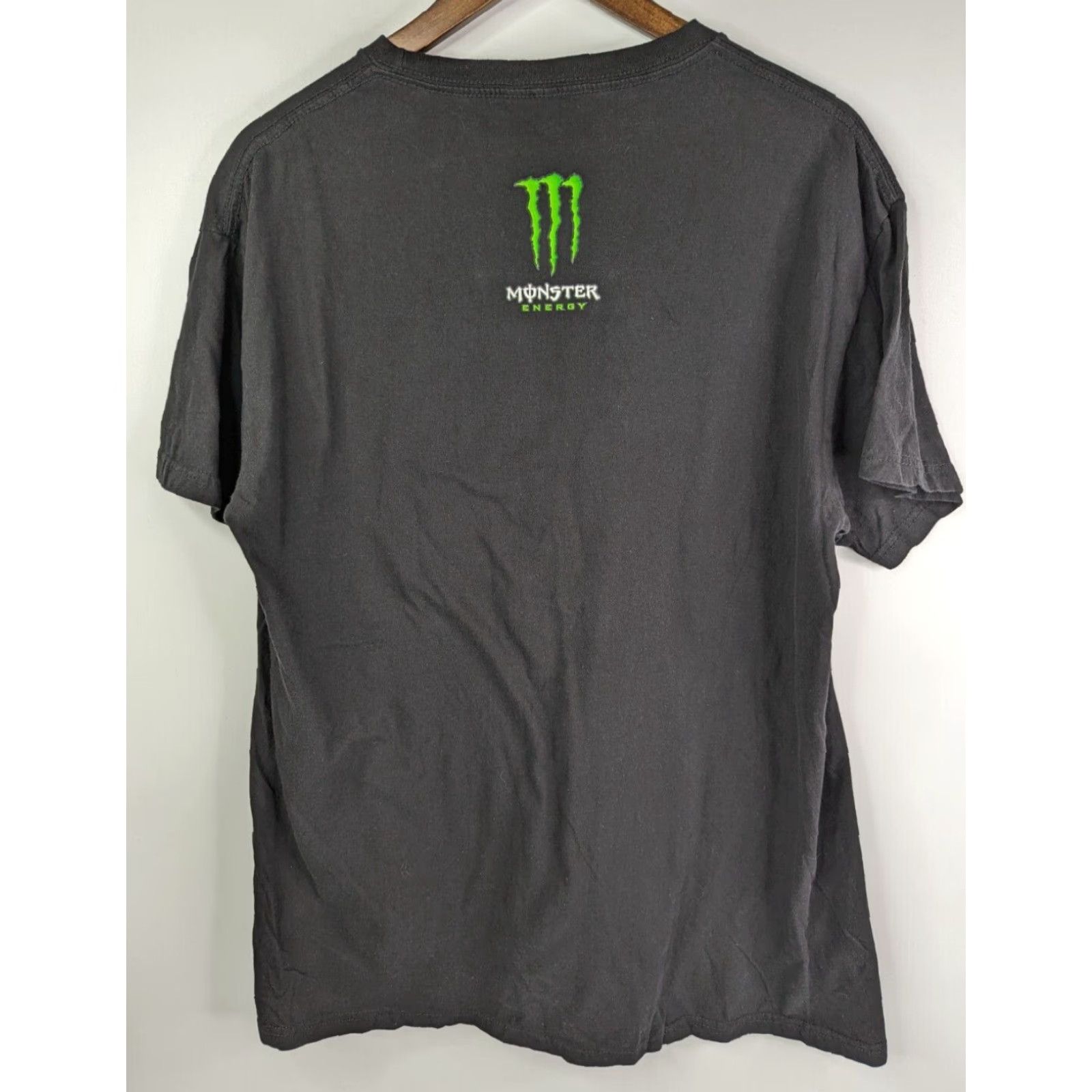 Logo 7 Monster Energy Drink Men's Logo T-Shirt XL Black Cotton Size XL Crew Neck Short Sleeve Graphic Print Size US XL / EU 56 / 4 - 4 Thumbnail