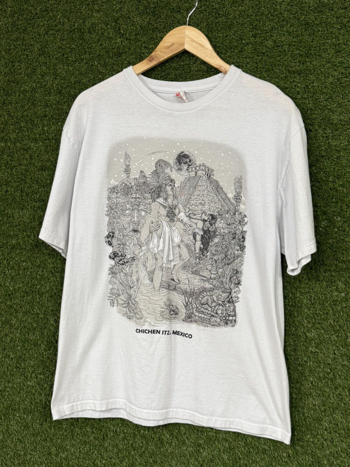 Vintage Vintage White Aztec Mayan Pyramid Mexico Tee Large Size US L / EU 52-54 / 3 - 2 Thumbnail