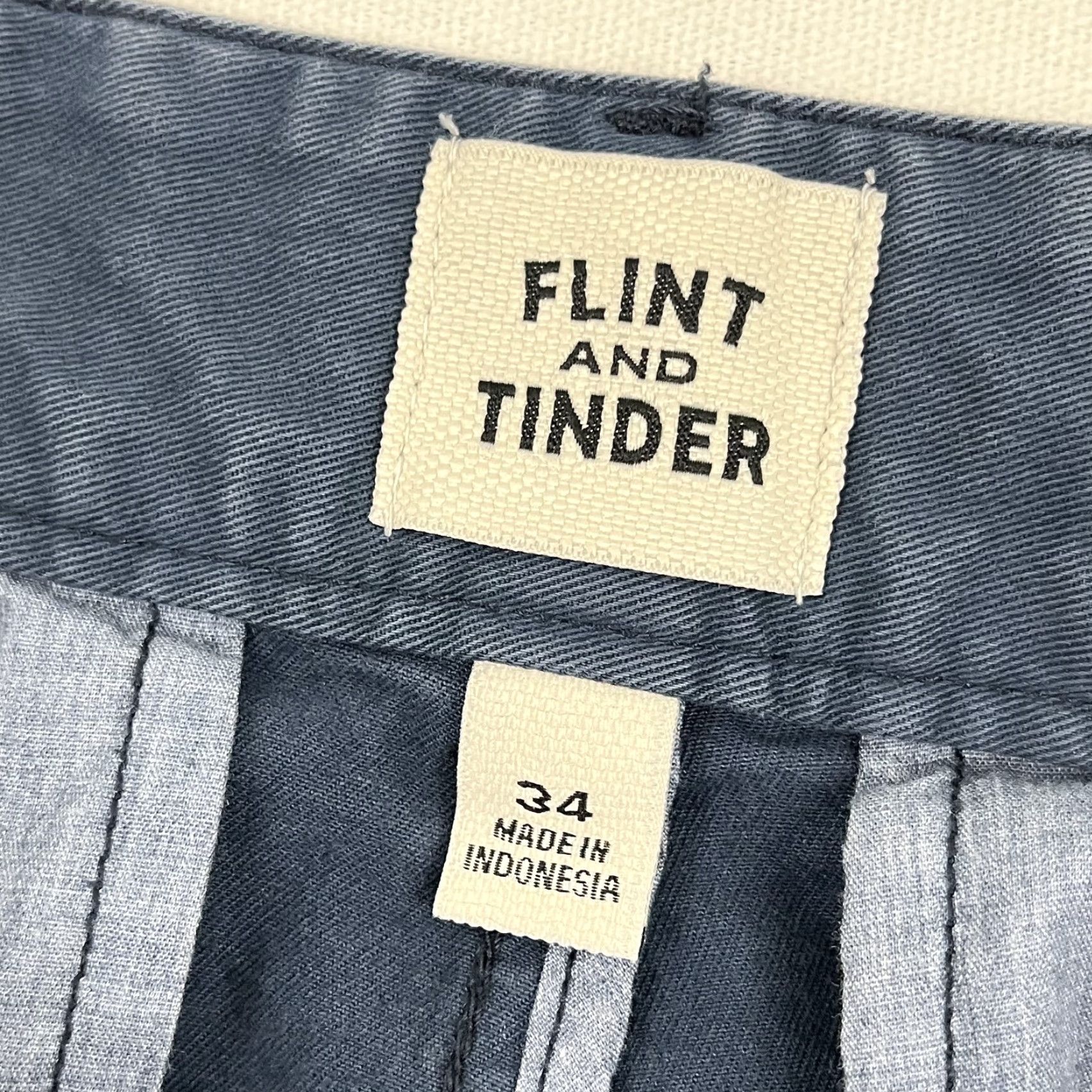 Vintage Flint & Tinder Khaki Shorts Mens Size 34 Regular Blue Washed 9" Inseam Casual Workwear Chino Pocket Logo Breathable Easy Care 365 Everyday Hike Size US 34 / EU 50 - 2 Thumbnail