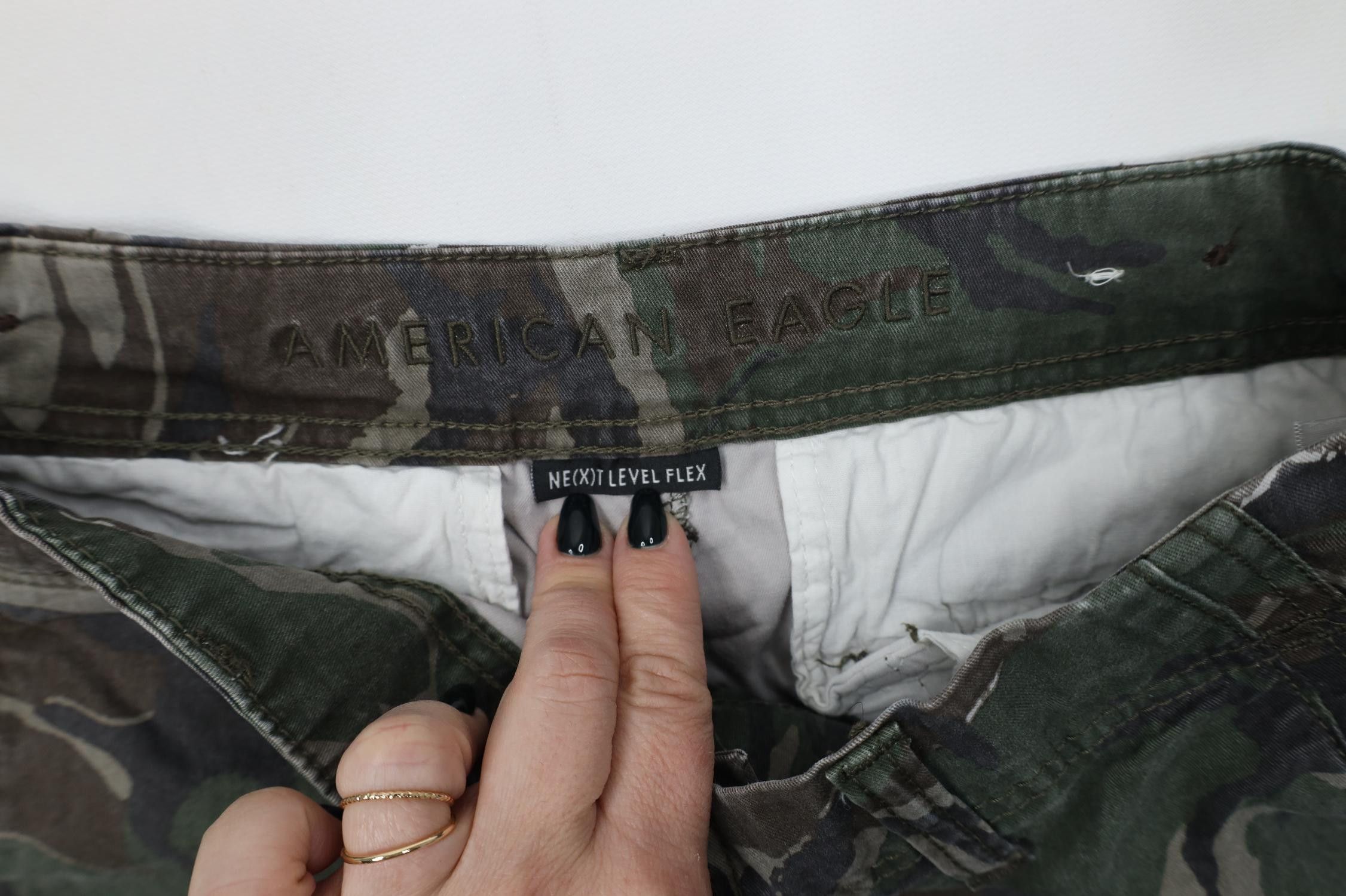American Eagle Outfitters Vintage Y2K American Eagle Outfitters Heavy Cargo Shorts Size US 33 - 6 Thumbnail