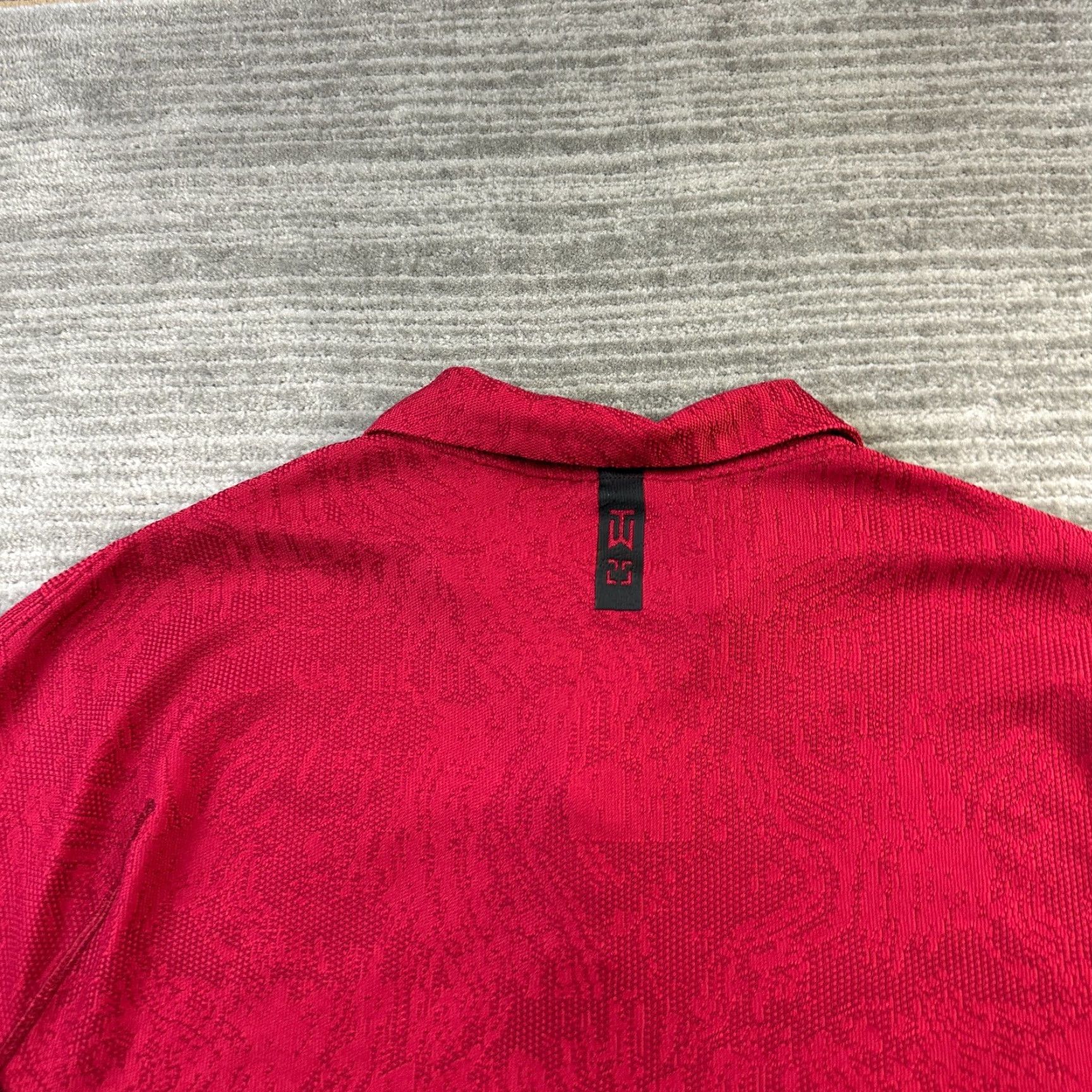 Nike Nike Tiger Woods Polo Shirt Mens Large Red Dri Fit Jacquard Golf Shirt Polo Shirt Nike Dri-Fit Geometric Short Sleeve Casual Activewear 90s? Size US L / EU 52-54 / 3 - 5 Thumbnail
