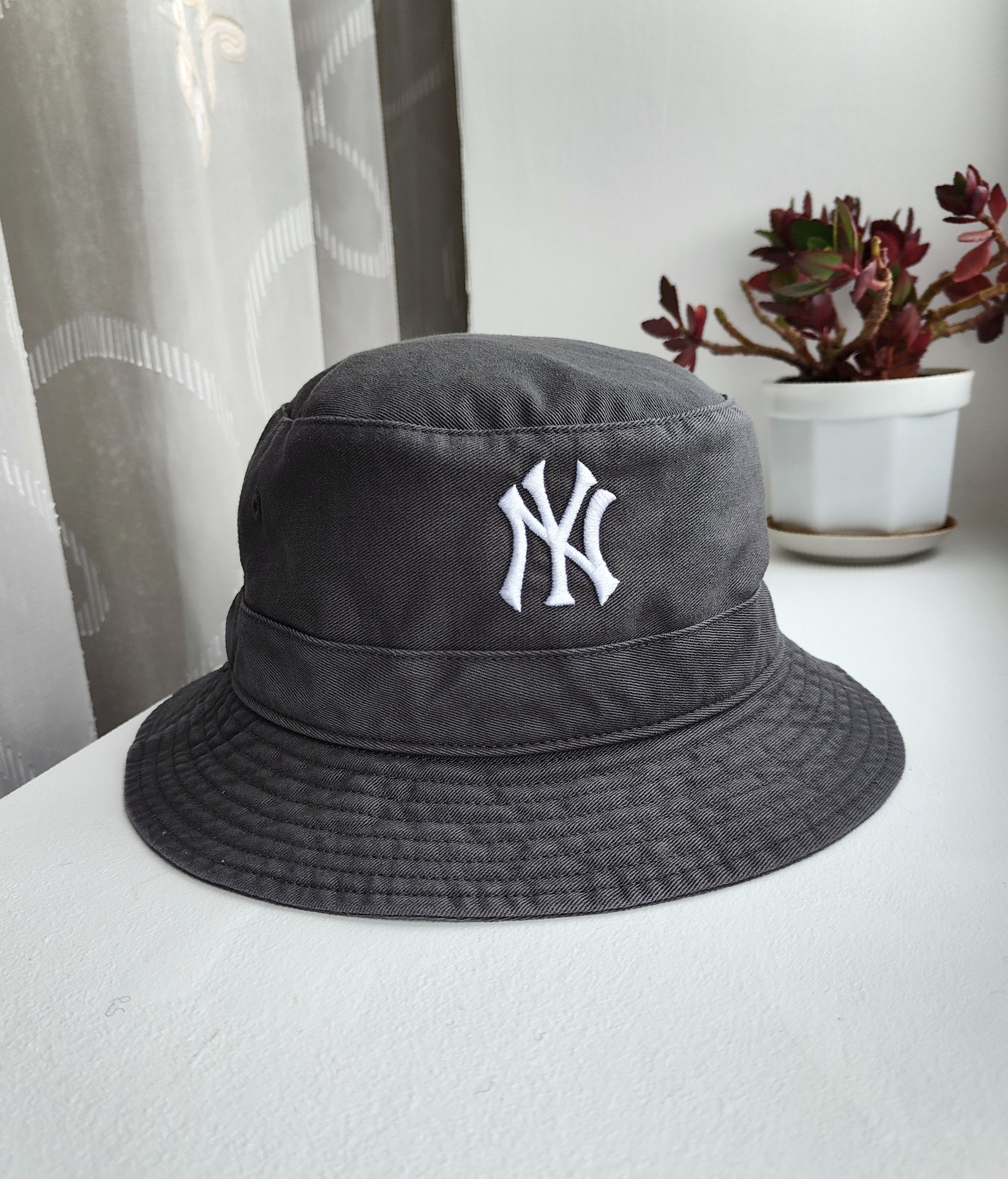 New York Yankees 47 brand New York Yankees Bucket Hat Size ONE SIZE - 7 Thumbnail