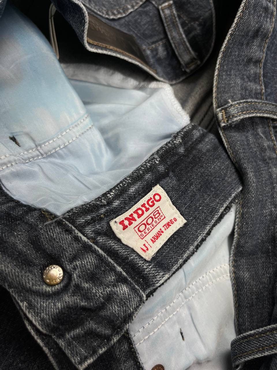 Armani Vintage Armani Indigo Pocket Logo Baggy Jeans 36 Size US 36 / EU 52 - 9 Thumbnail