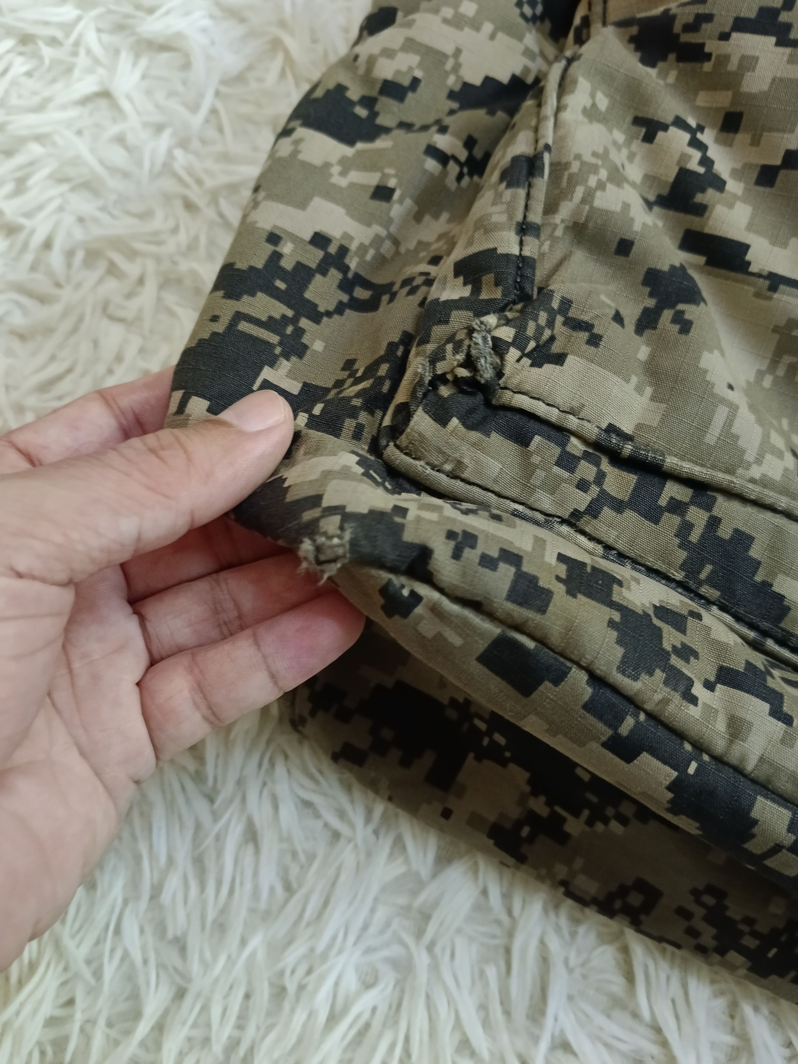 FR2 FR2 DISTRESSED DIGITAL CAMO TOTE Size ONE SIZE - 11 Thumbnail