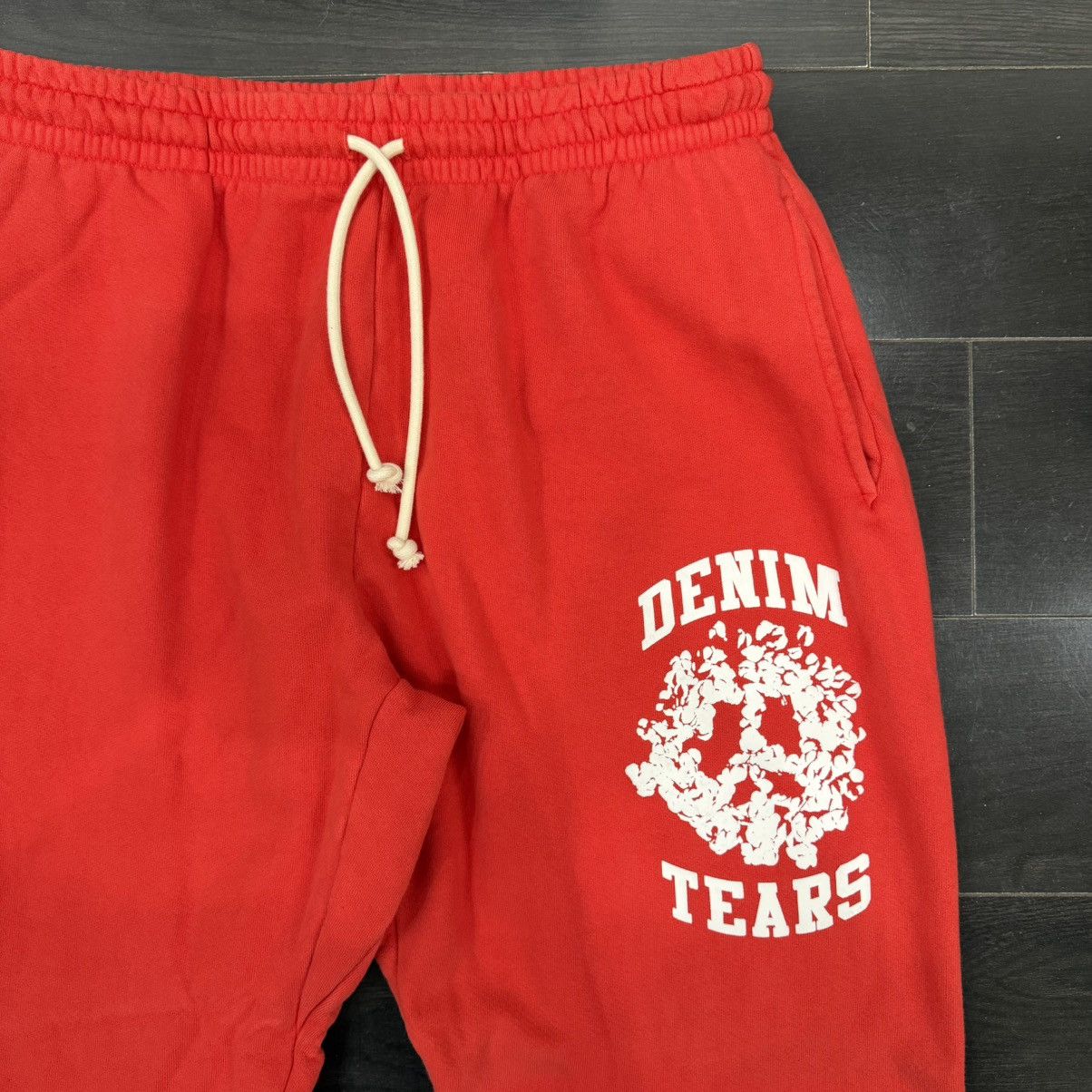 DENIM TEARS Denim Tears Denim University Sweatpants Red Size US 36 / EU 52 - 3 Thumbnail