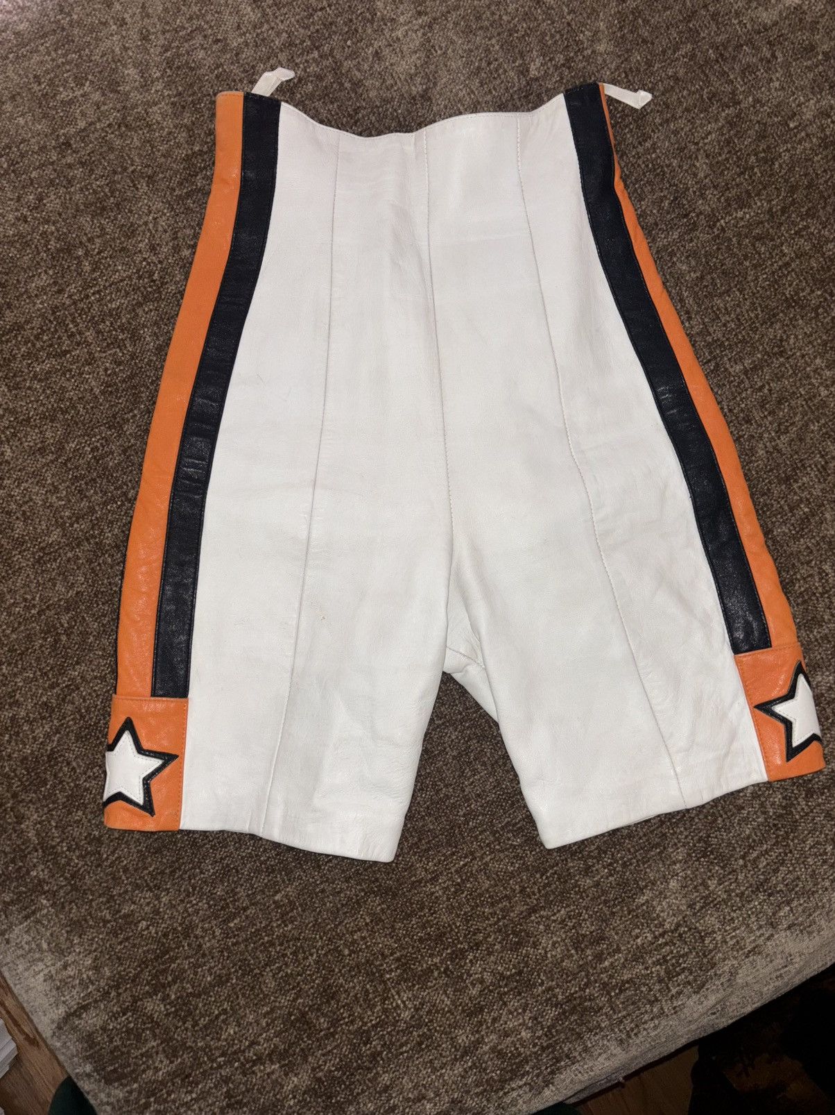 Michael Hoban Vintage Michael Hoban Leather Moto Shorts Size 28" / US 6 / IT 42 - 1 Thumbnail