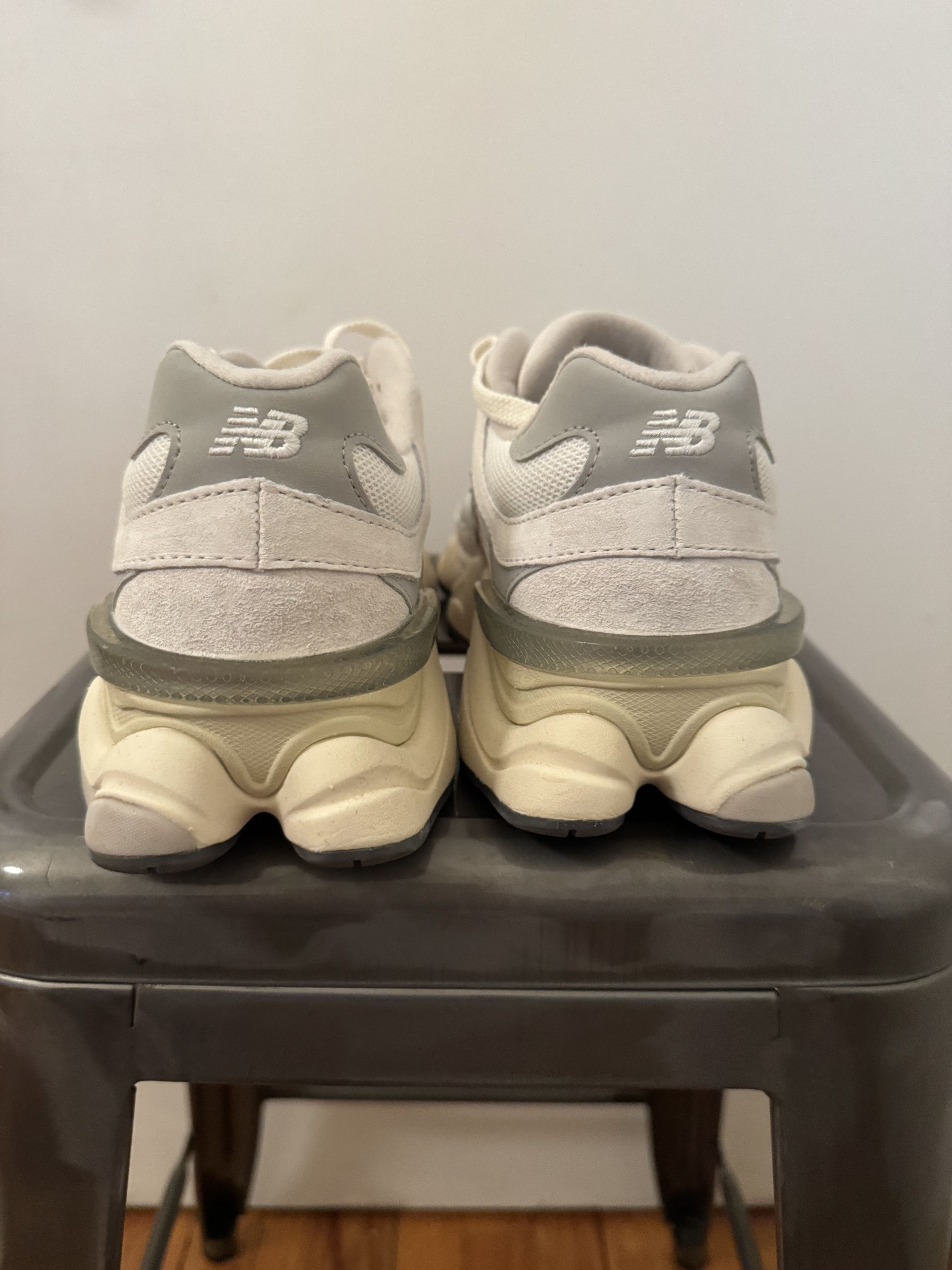 New Balance New Balance U9060ECA Size US 8.5 / EU 41-42 - 3 Thumbnail