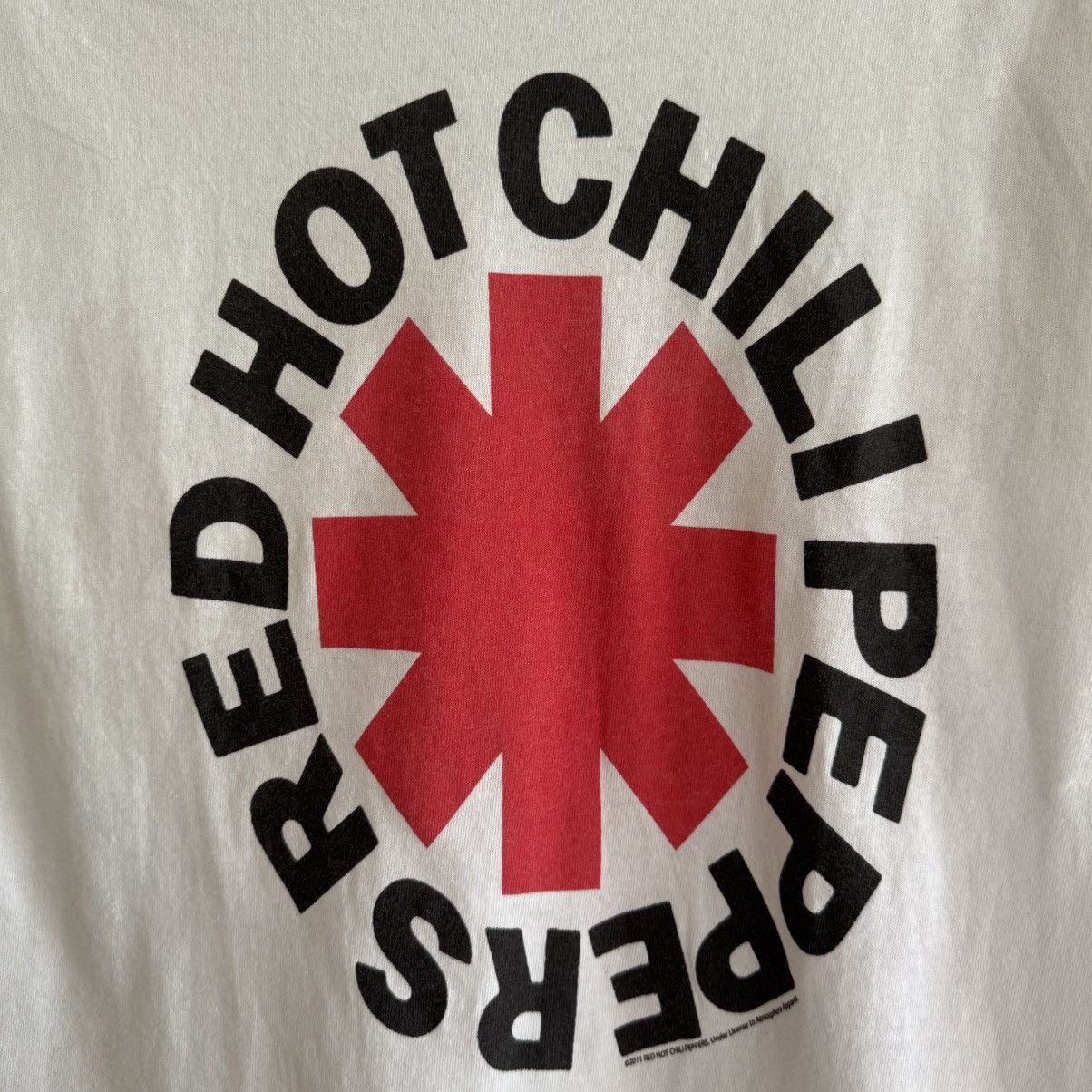 Band Tees Vintage Red Hot Chili Peppers 2011 Tee Size US S / EU 44-46 / 1 - 2 Thumbnail