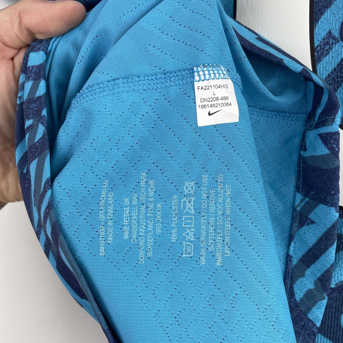 Nike Tottenham Kane Authentic Women’s Third Jersey 2022/2023 Size L / US 10 / IT 46 - 12 Thumbnail
