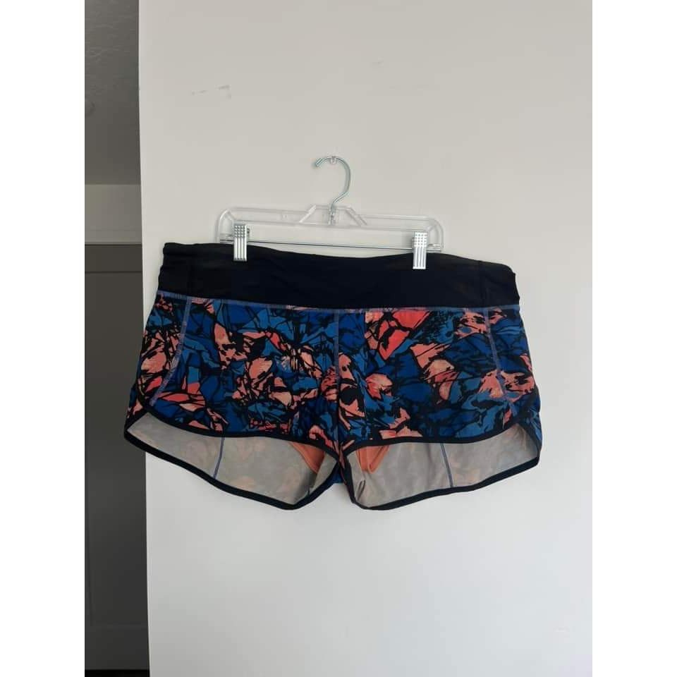Lululemon Lululemon Women's Multi-Color Running Shorts Size 10 Size 32" / US 10 / IT 46 - 1 Preview