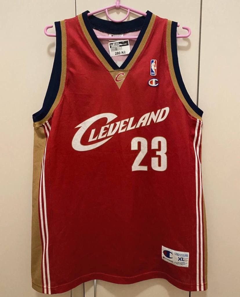 Champion × NBA × Vintage CLEVELAND CAVALIERS BASKETBALL SHIRT JERSEY VINTAGE JAMES Size US XL / EU 56 / 4 - 1 Thumbnail