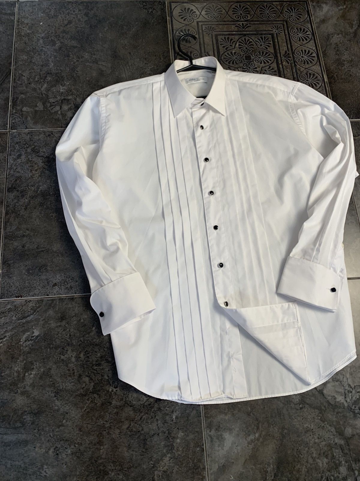 Vintage × Yves Saint Laurent Vintage YVES SAINT LAURENT White button Shirt Hong Kong Size US L / EU 52-54 / 3 - 4 Thumbnail