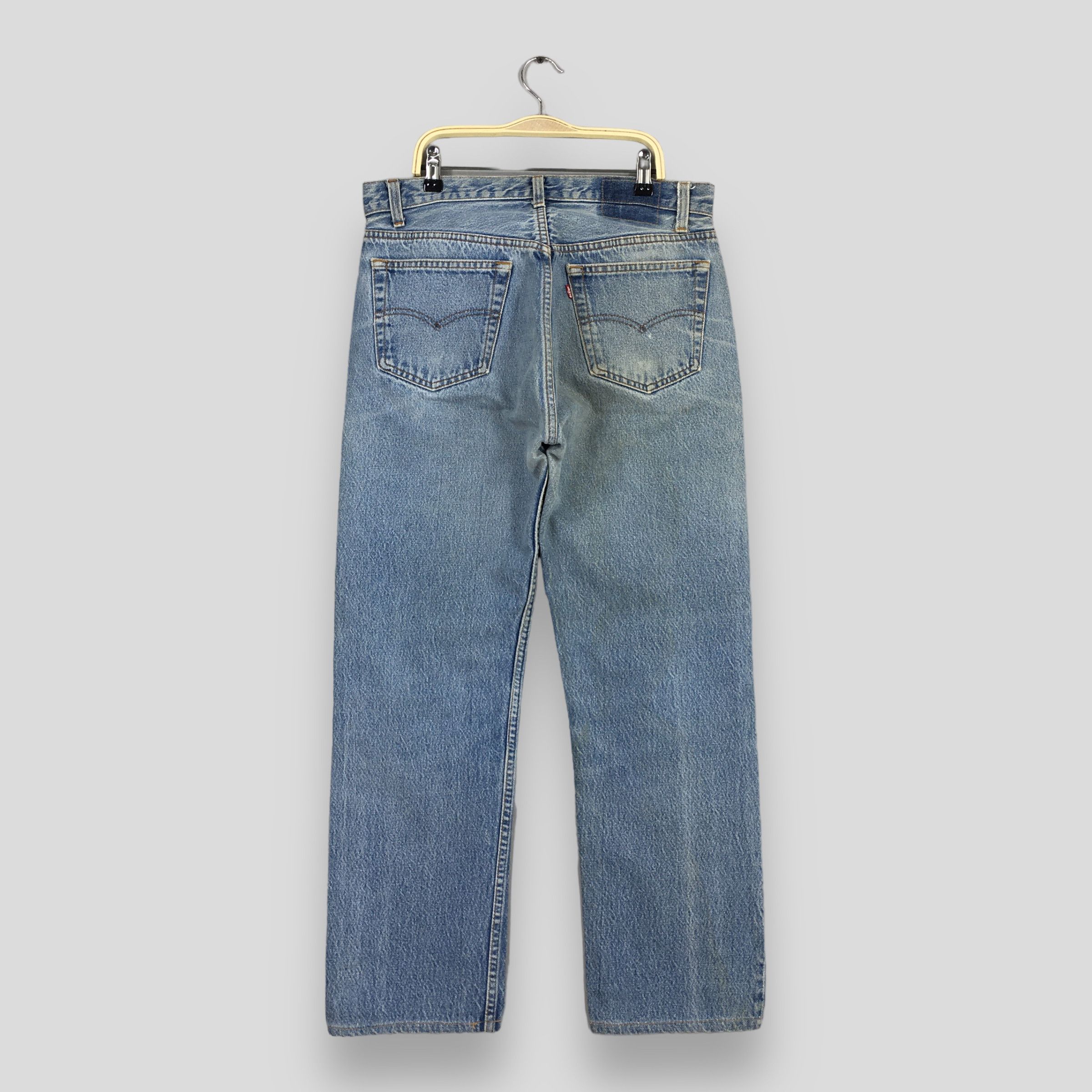 Levi's Size 32x28.5 Vintage 90s Levi's 501 Faded Blue Jeans S1340 Size US 32 / EU 48 - 8 Thumbnail