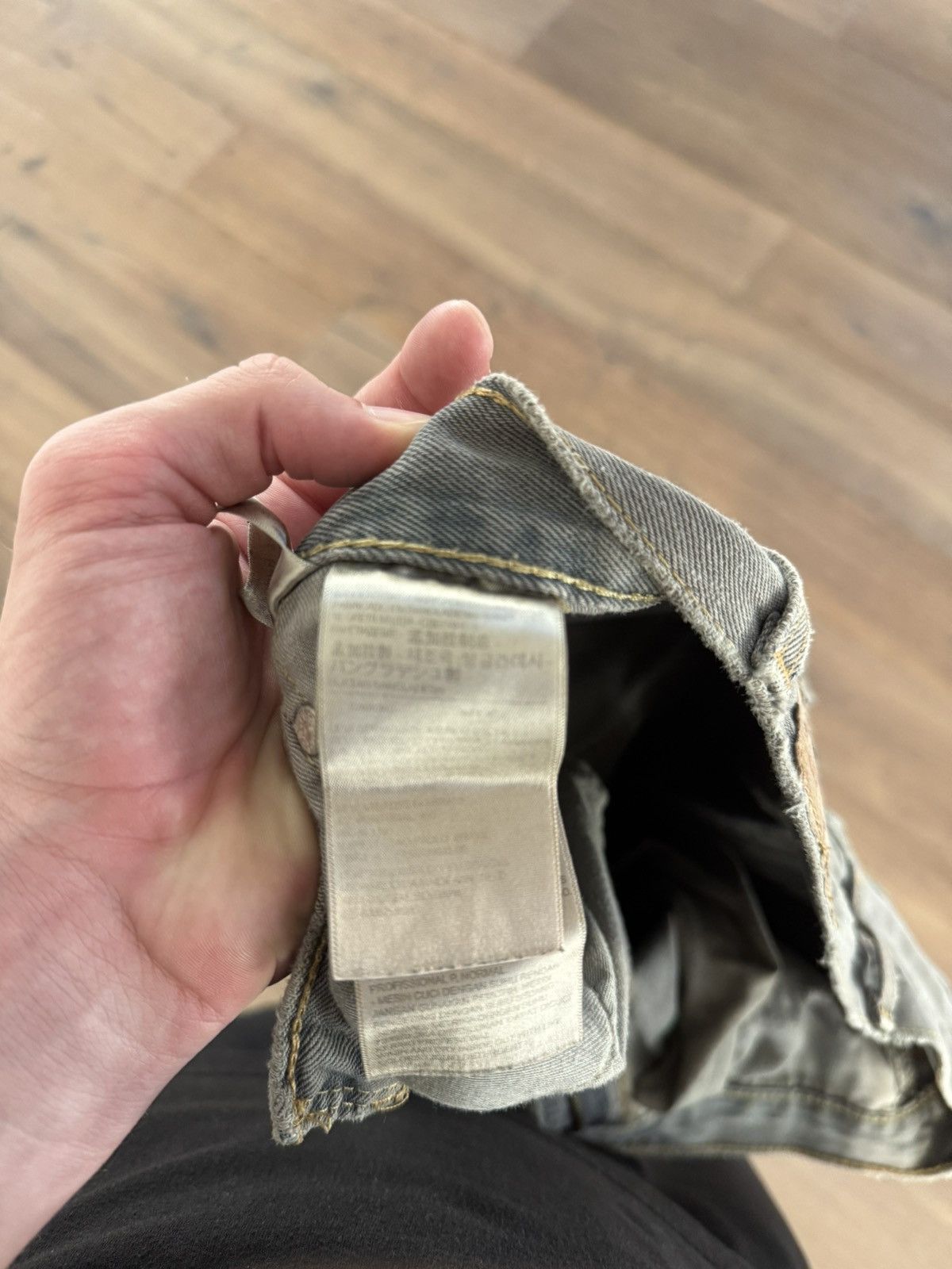 basketcase gallery Basketcase Gallery Peace Levis Jeans Size US 32 / EU 48 - 4 Thumbnail