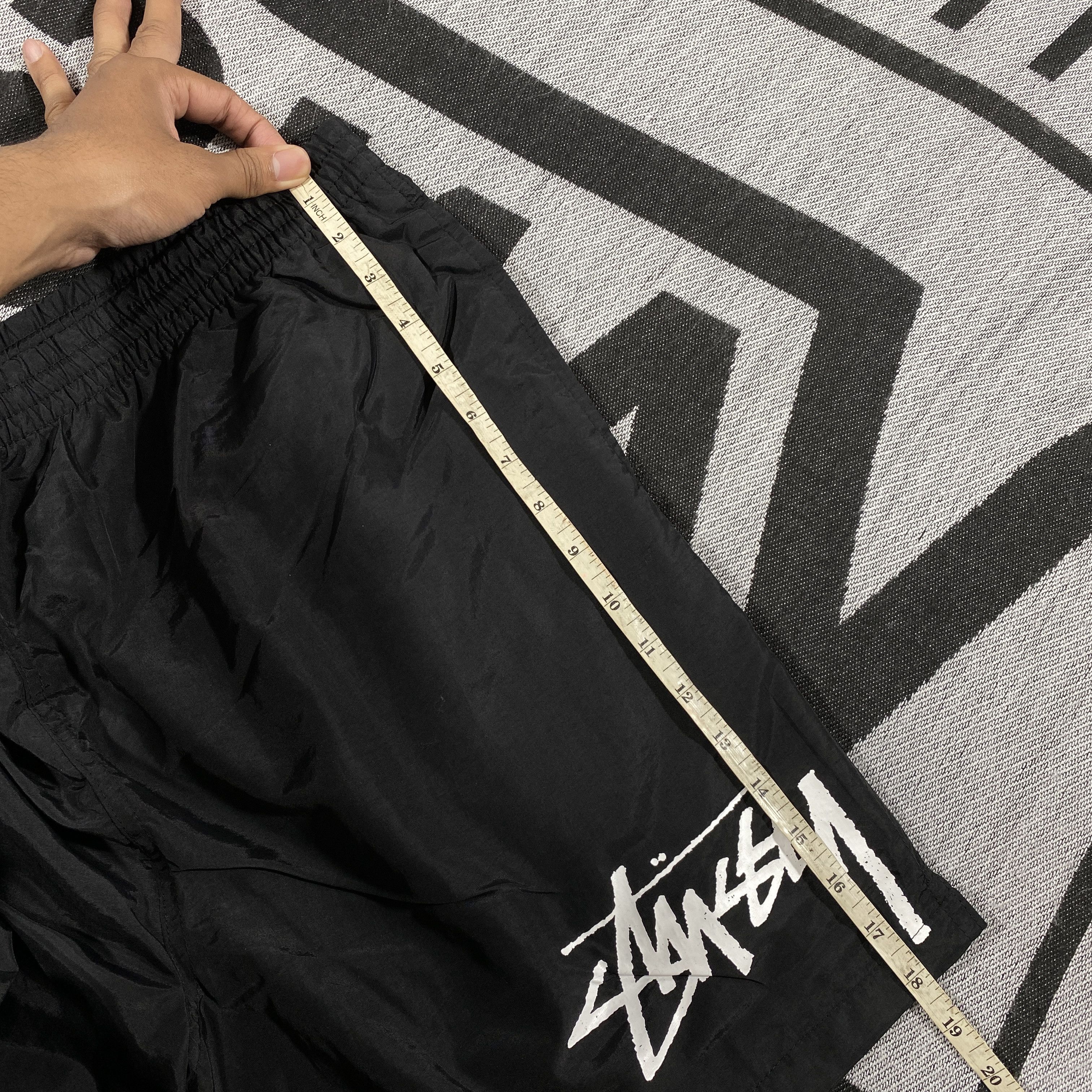 Stussy stussy big logo shorts size 36 Size US 36 / EU 52 - 9 Thumbnail